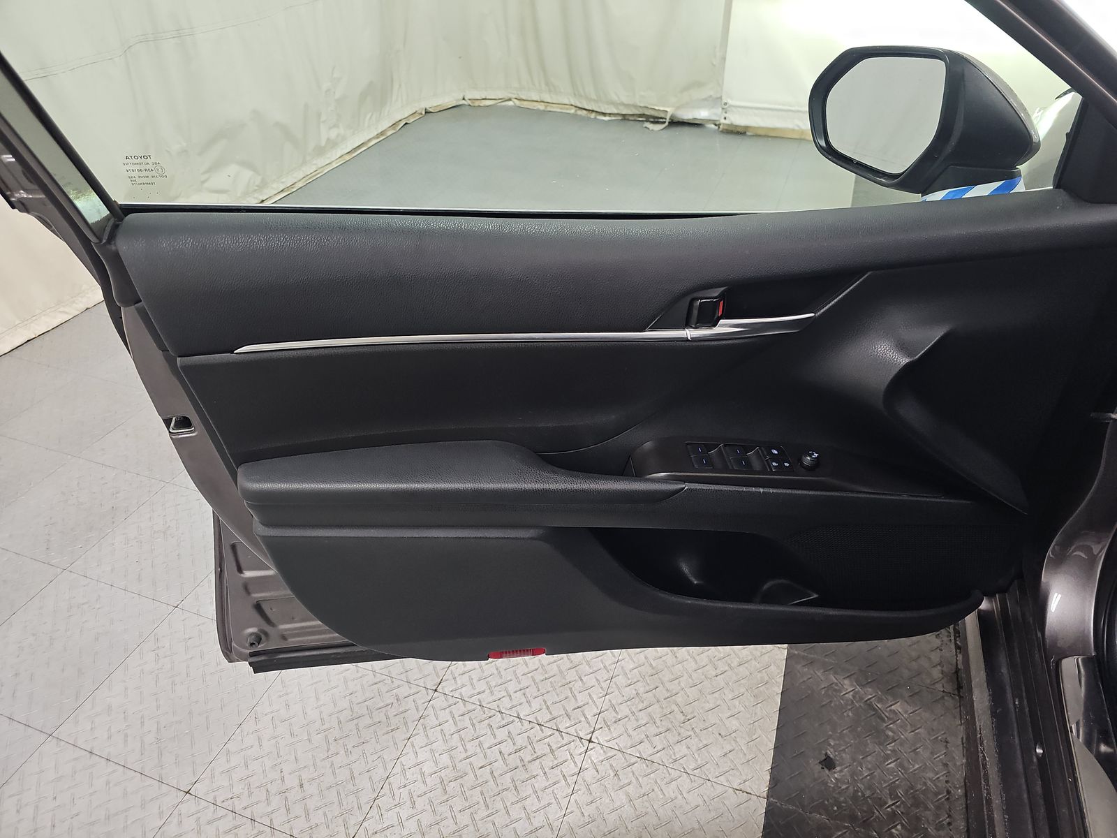 2024 Toyota Camry SE FWD