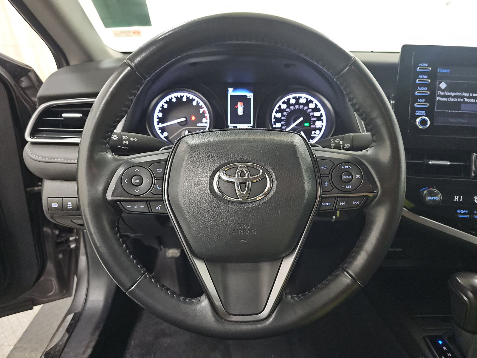 2024 Toyota Camry SE FWD