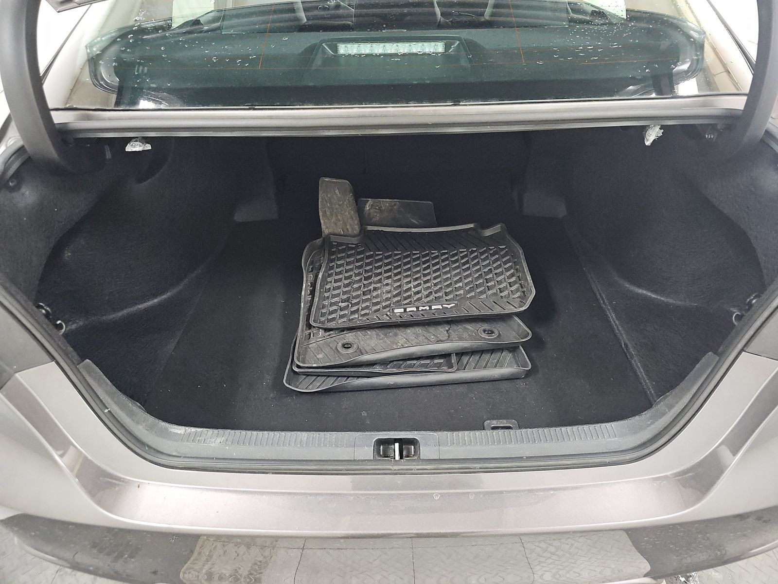 2024 Toyota Camry SE FWD