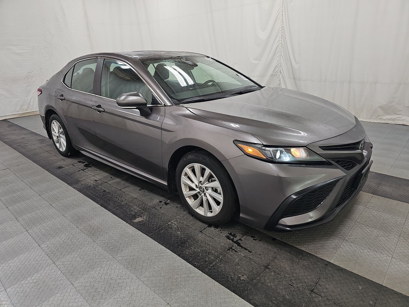 2024 Toyota Camry SE FWD
