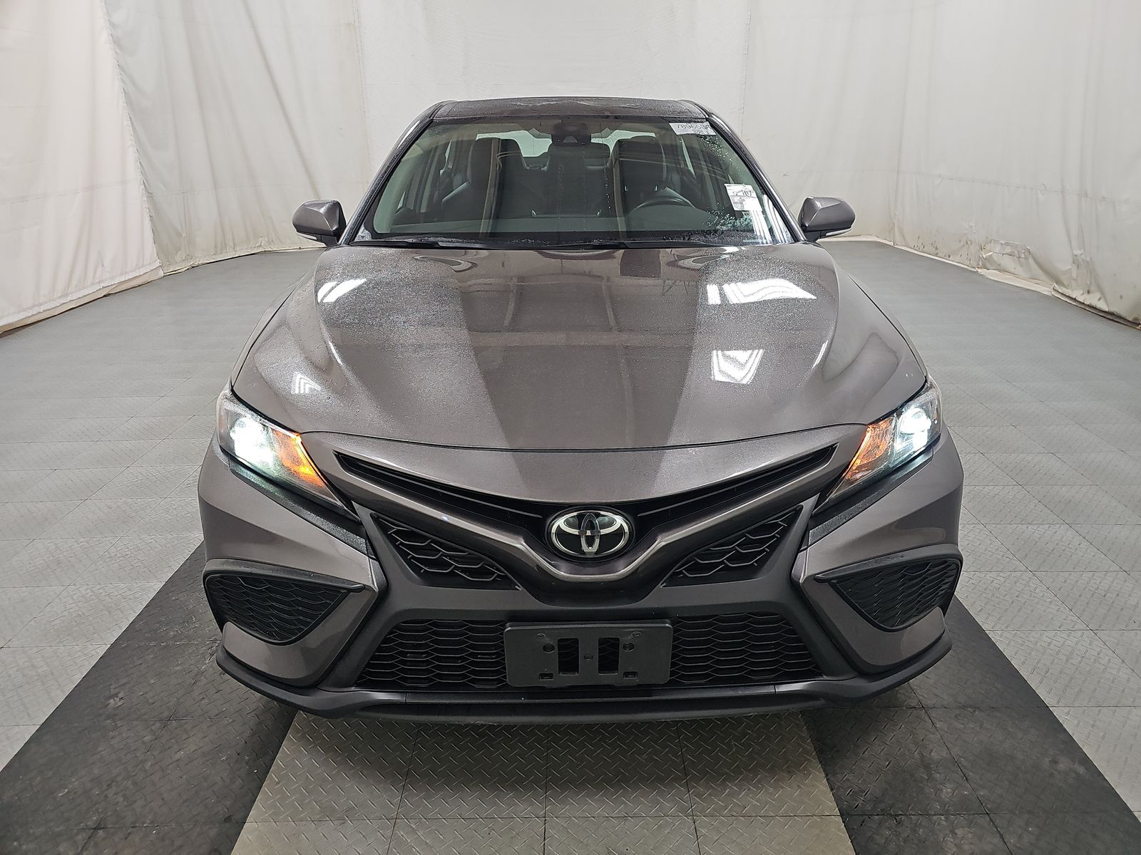 2024 Toyota Camry SE FWD