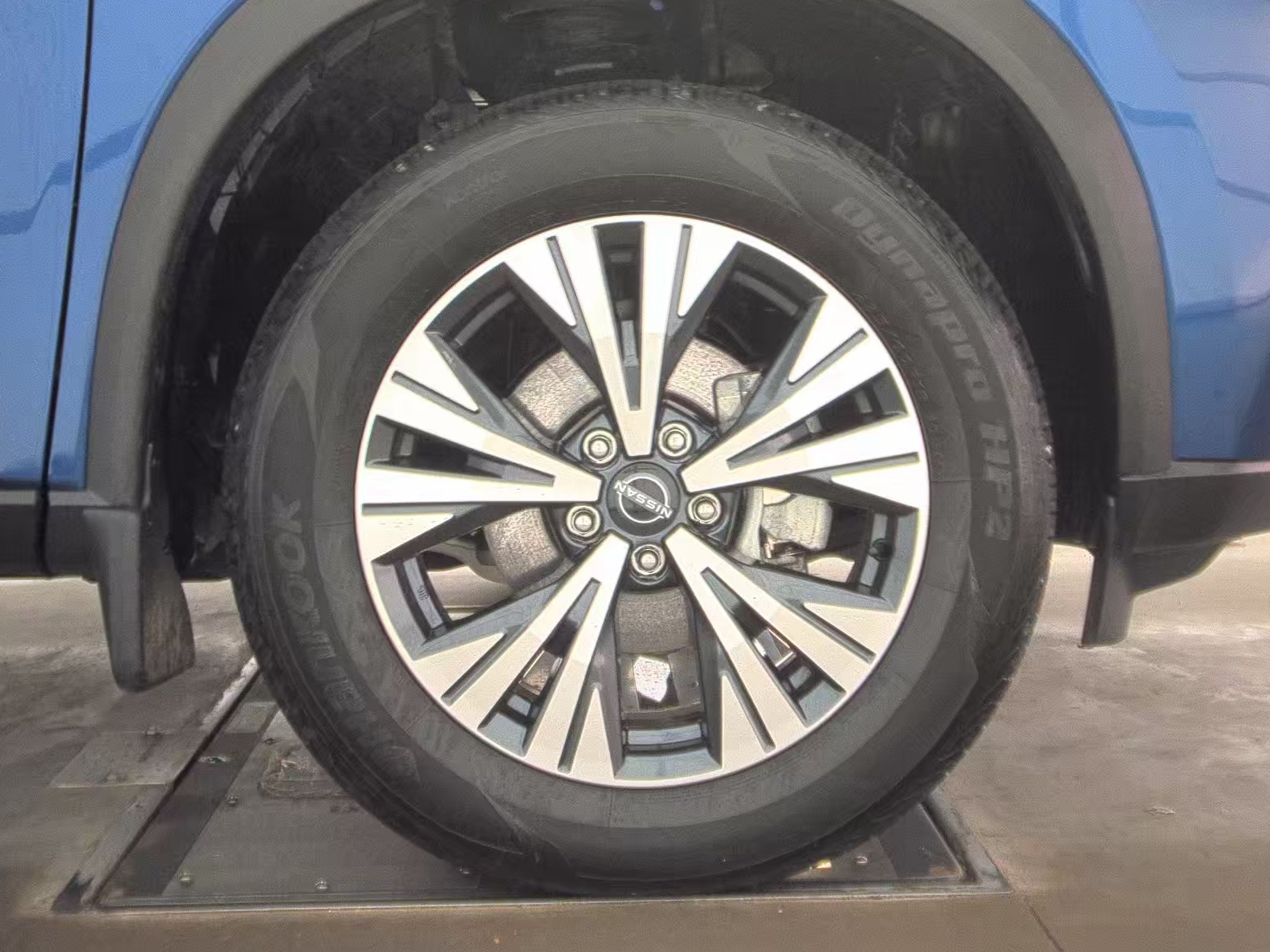 2023 Nissan Rogue SV AWD