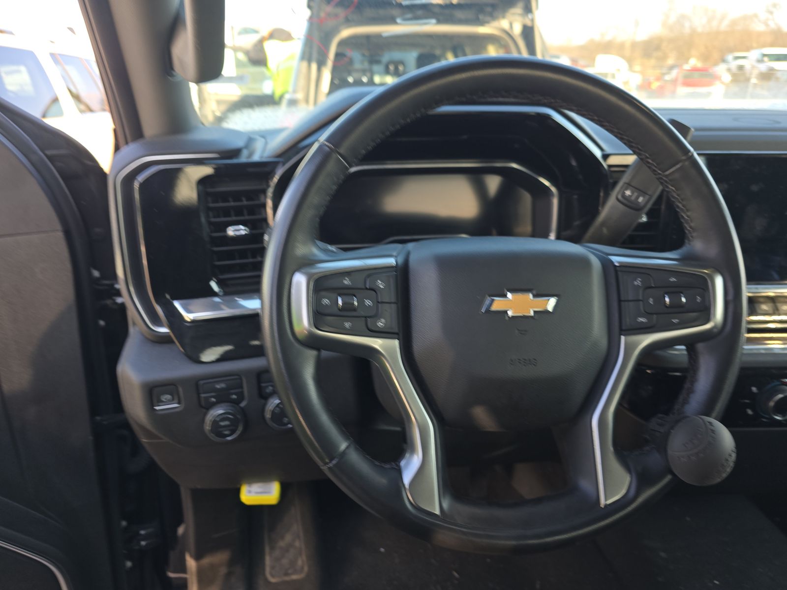 2023 Chevrolet Silverado 1500 LT AWD