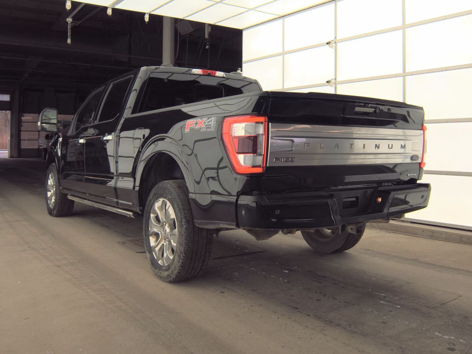 2022 Ford F-150 Platinum AWD