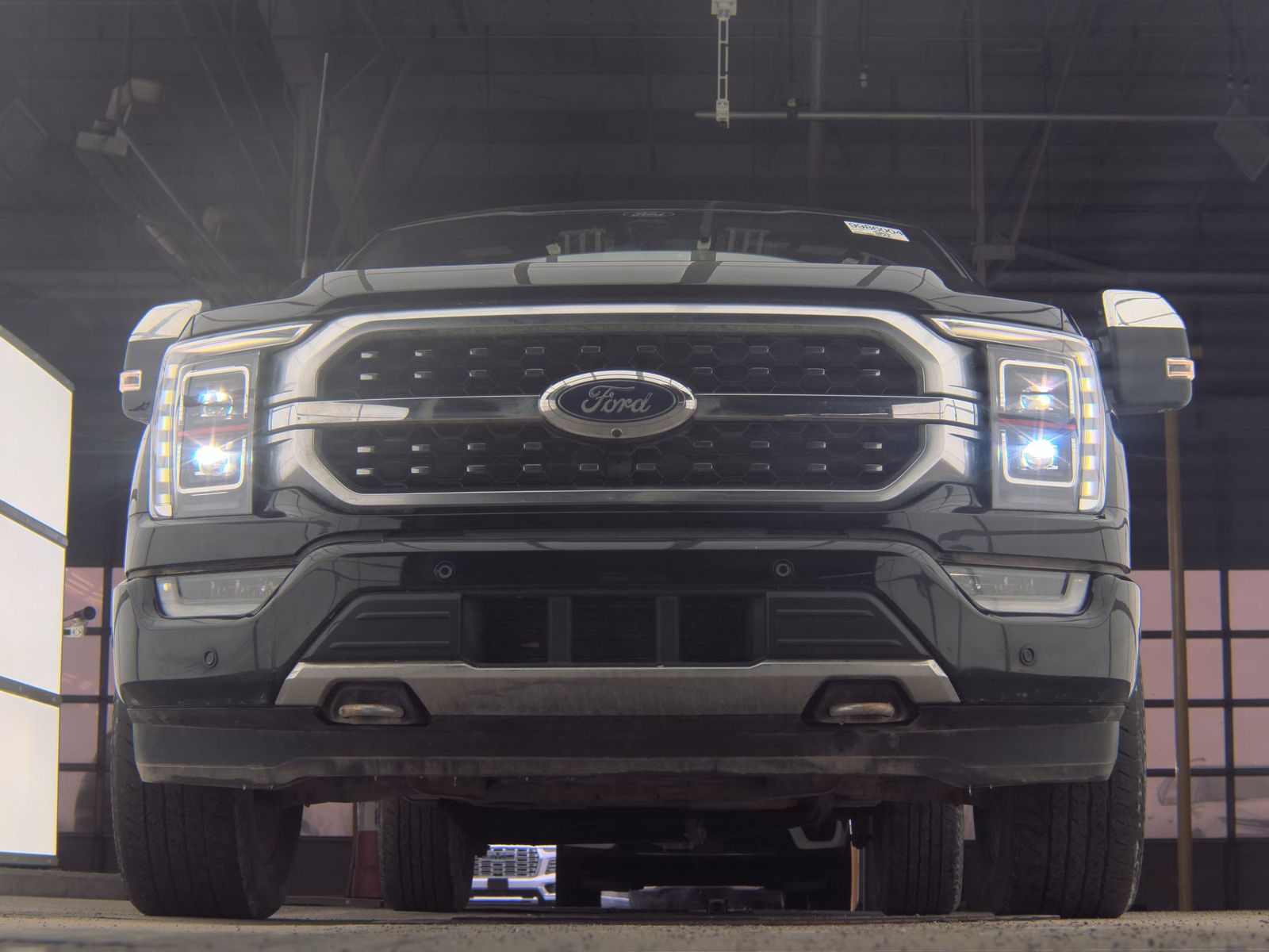 2022 Ford F-150 Platinum AWD