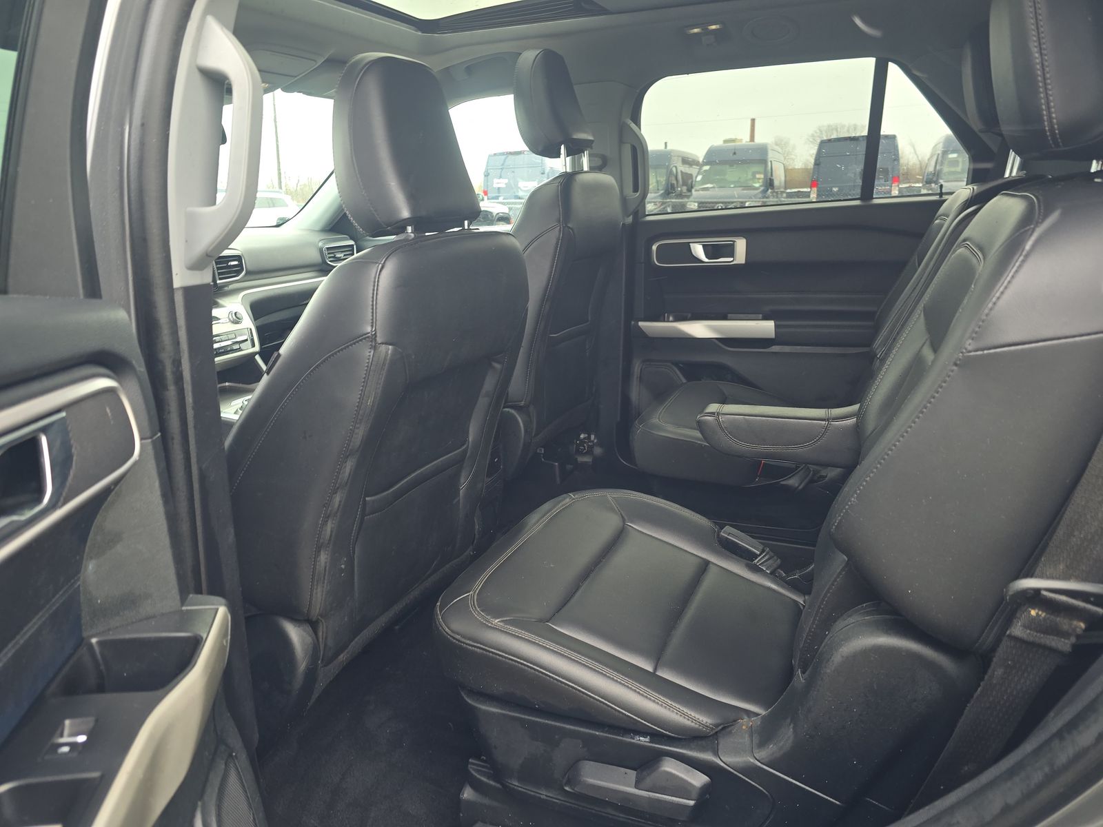 2022 Ford Explorer XLT AWD