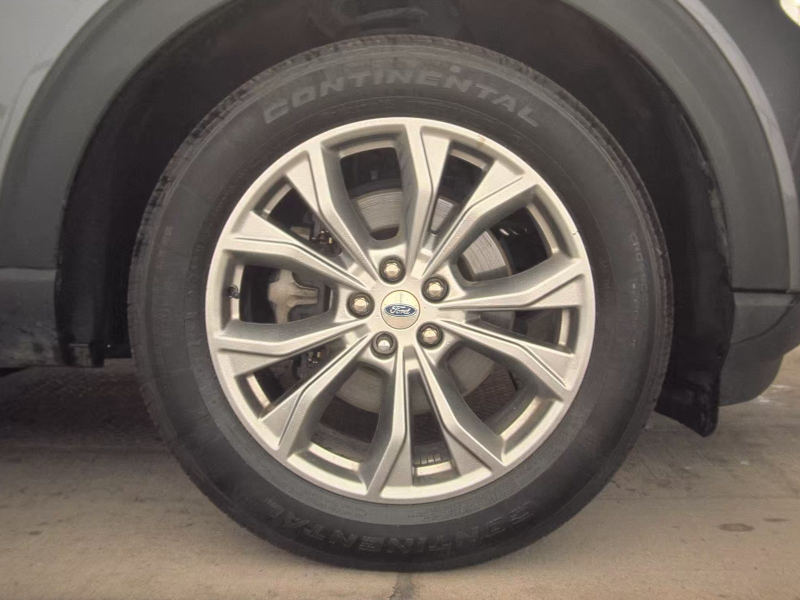 2022 Ford Explorer XLT AWD