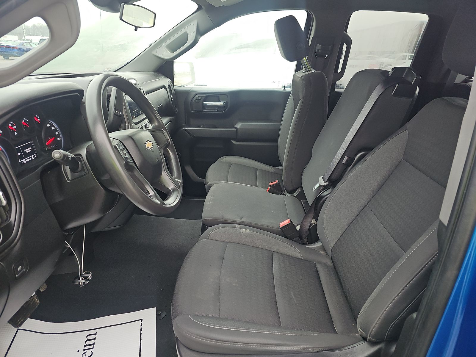 2022 Chevrolet Silverado 1500 Custom AWD