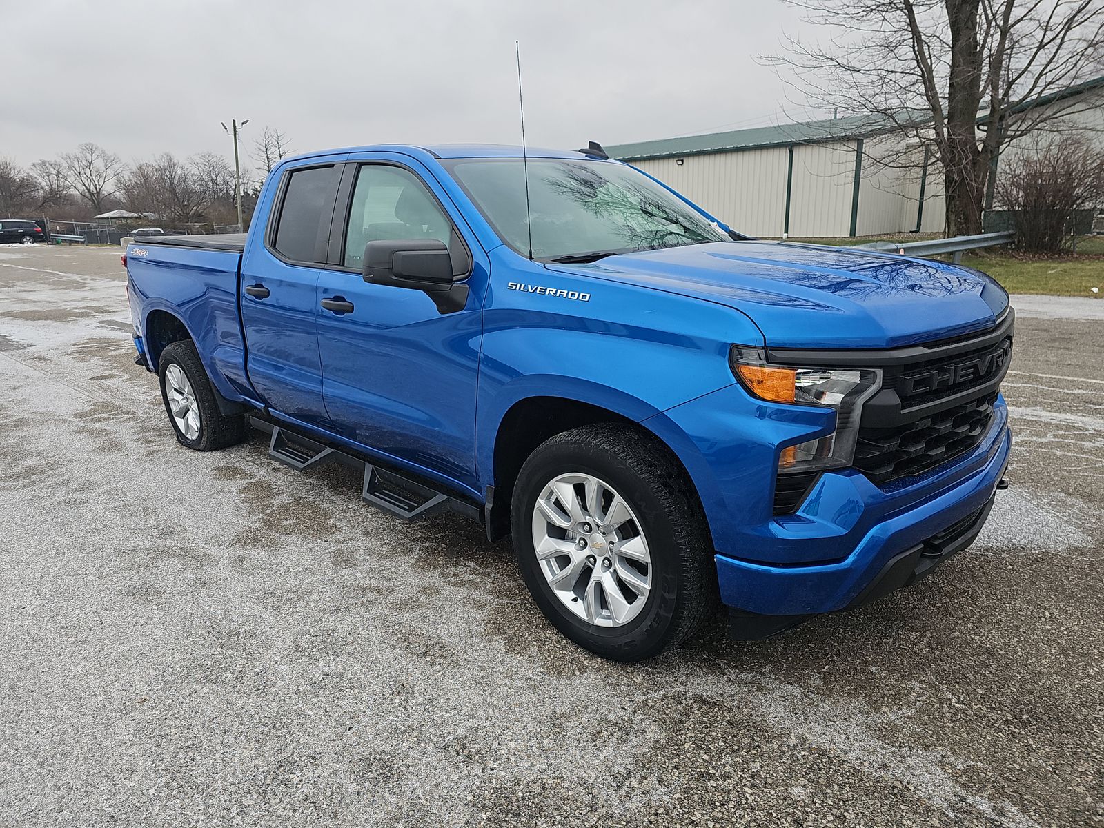 2022 Chevrolet Silverado 1500 Custom AWD