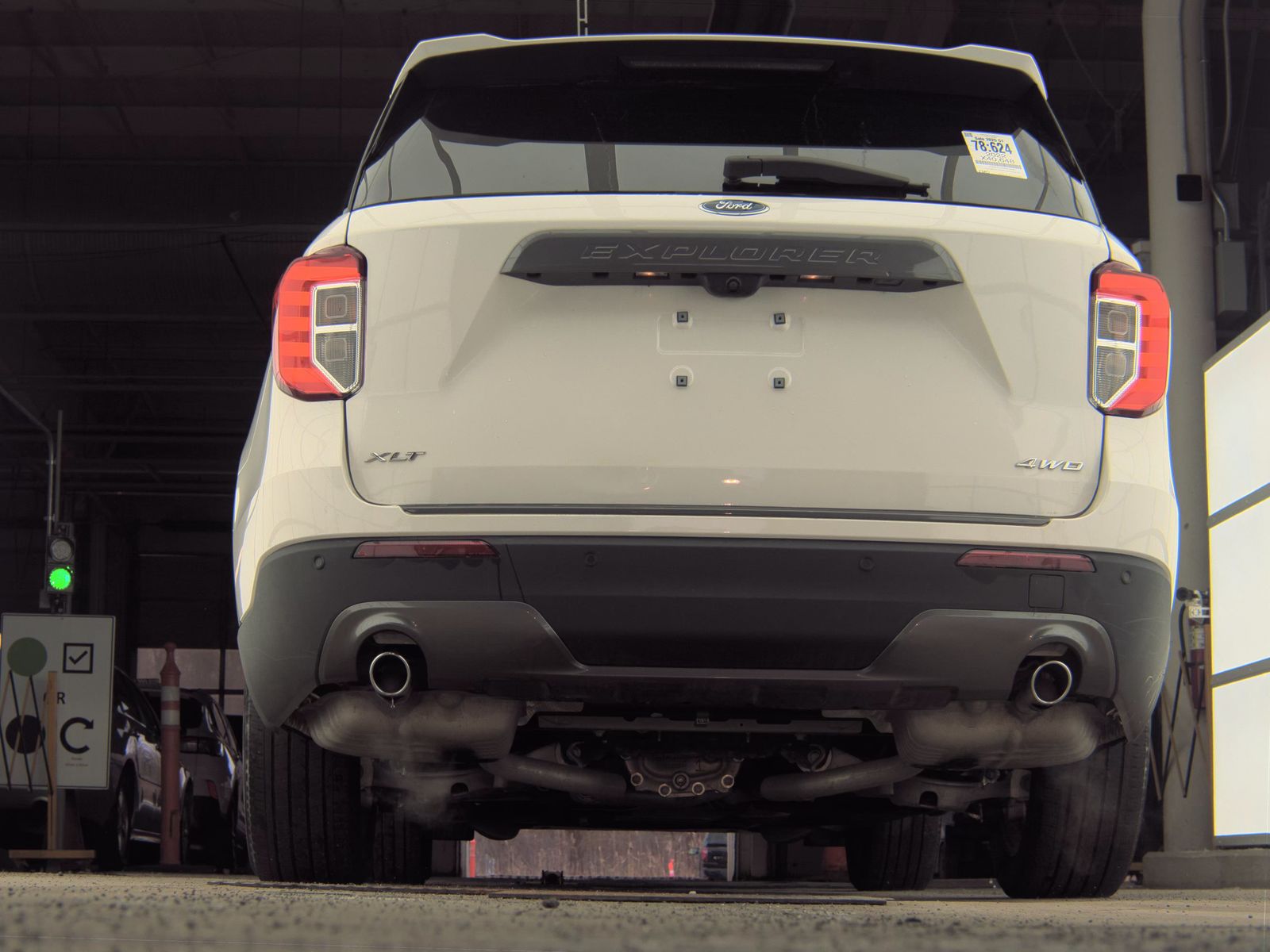 2022 Ford Explorer XLT AWD