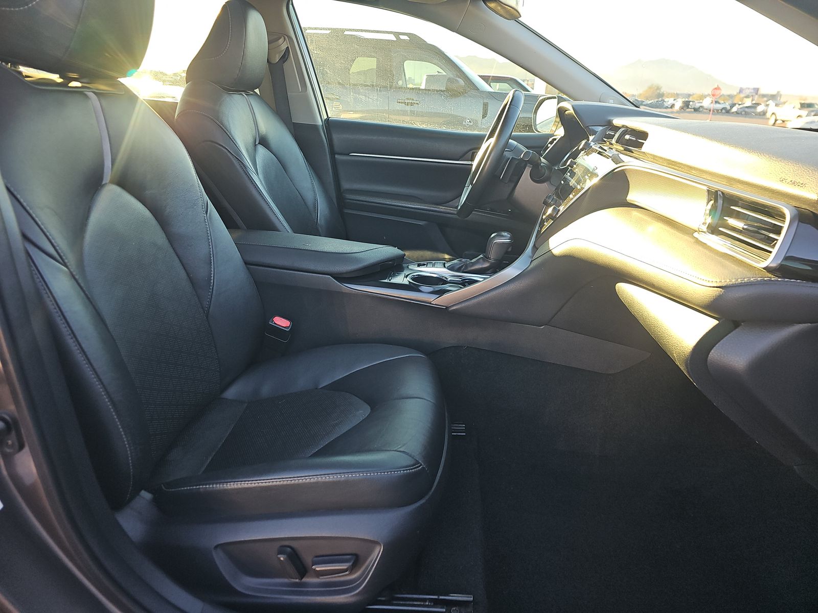 2019 Toyota Camry XSE FWD