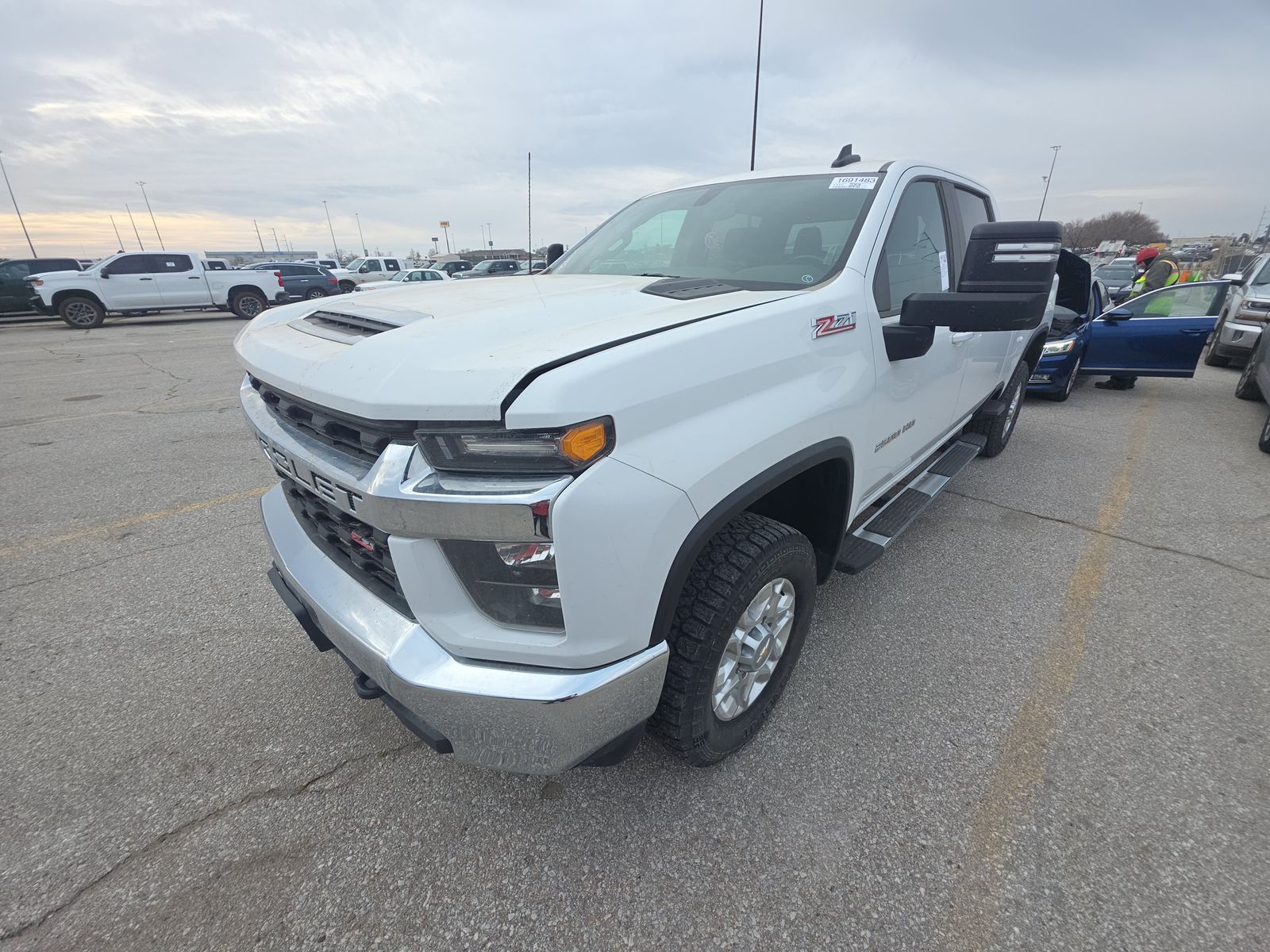 2023 Chevrolet Silverado 2500HD LT AWD
