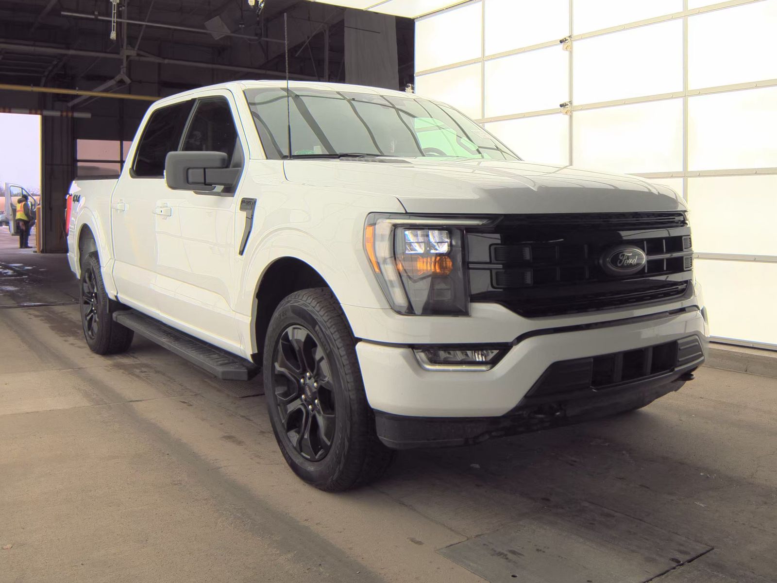 2023 Ford F-150 XLT AWD