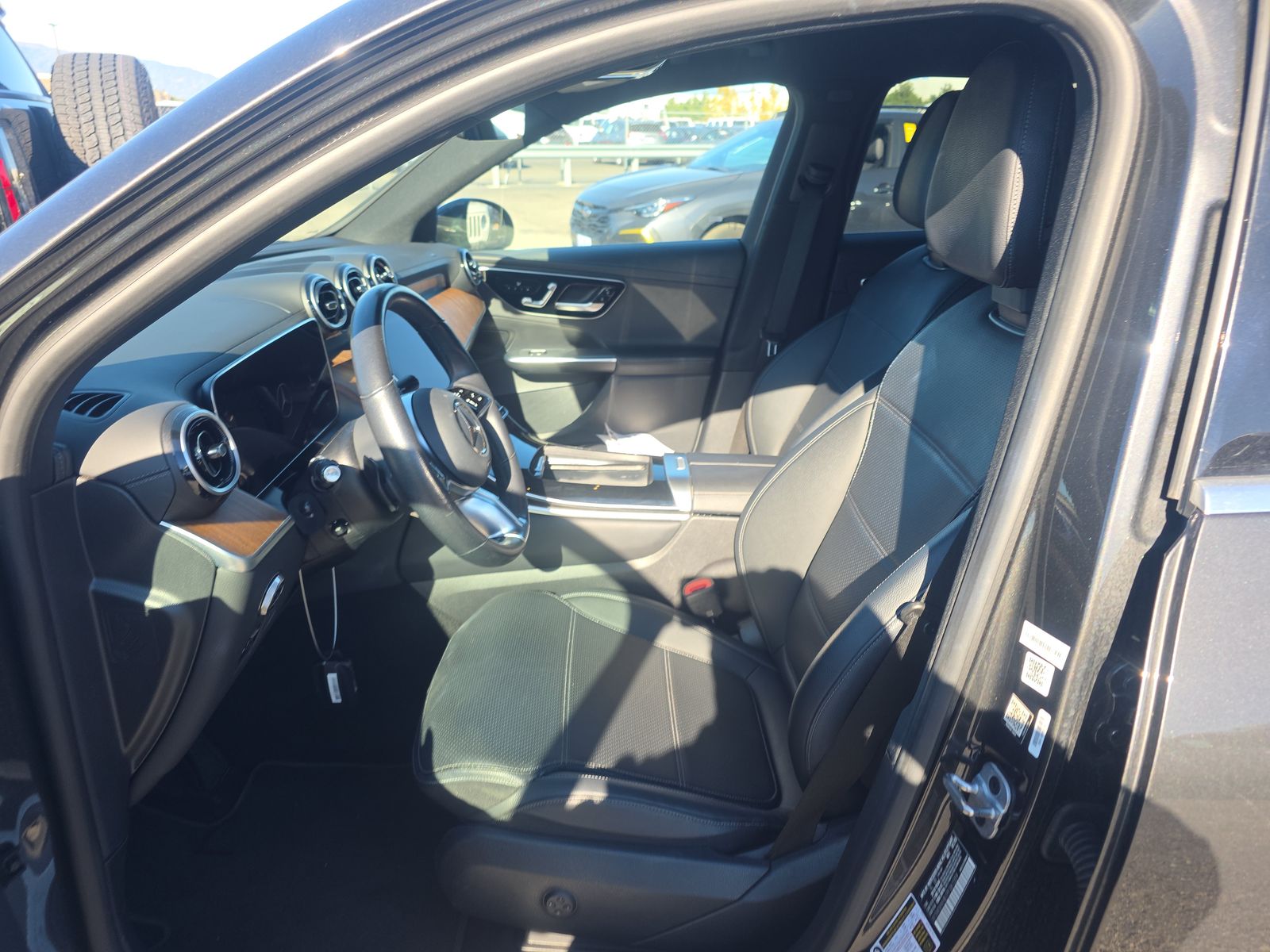 2023 Mercedes-Benz GLC GLC 300 AWD