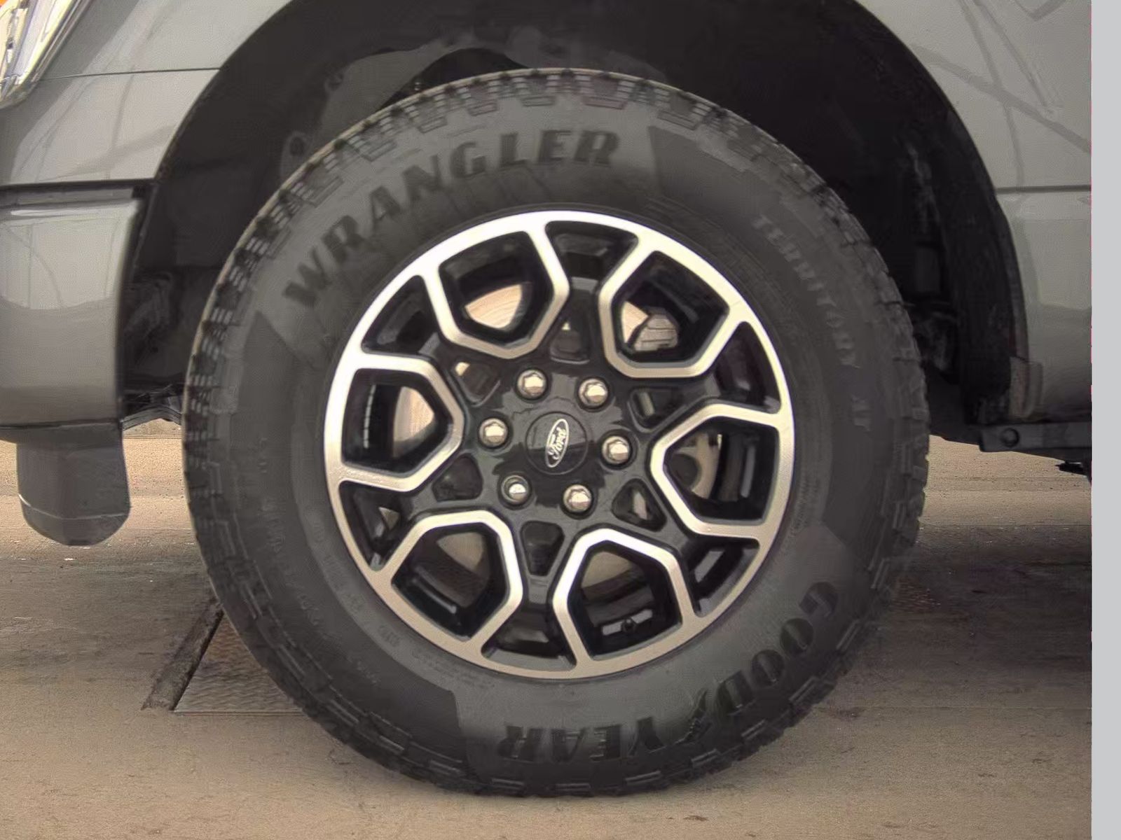 2022 Ford F-150 XLT AWD