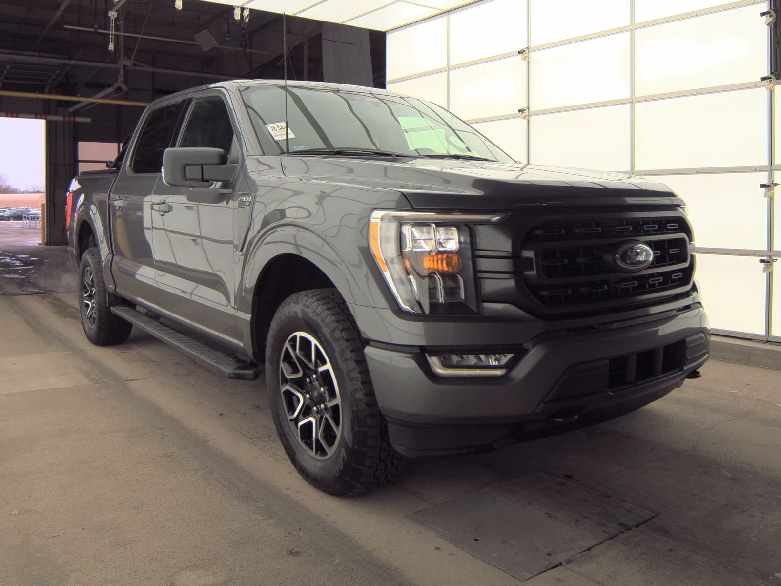 2022 Ford F-150 XLT AWD