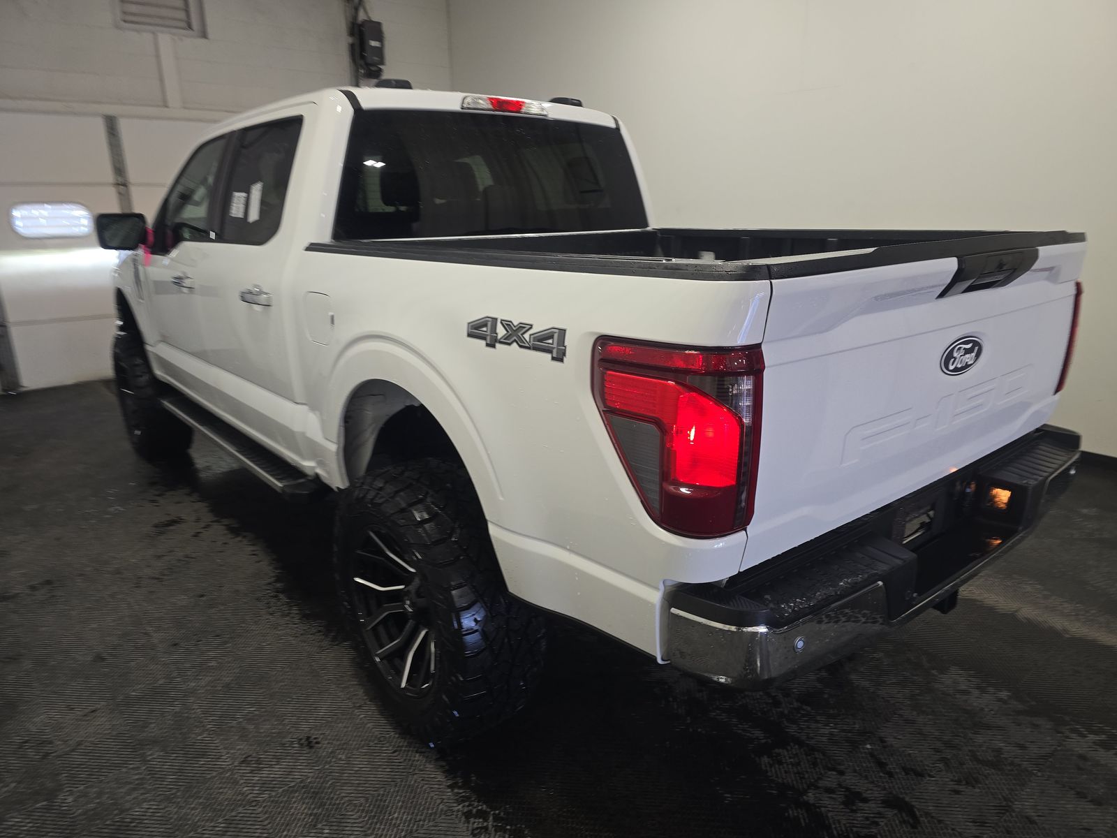 2025 Ford F-150 XLT AWD