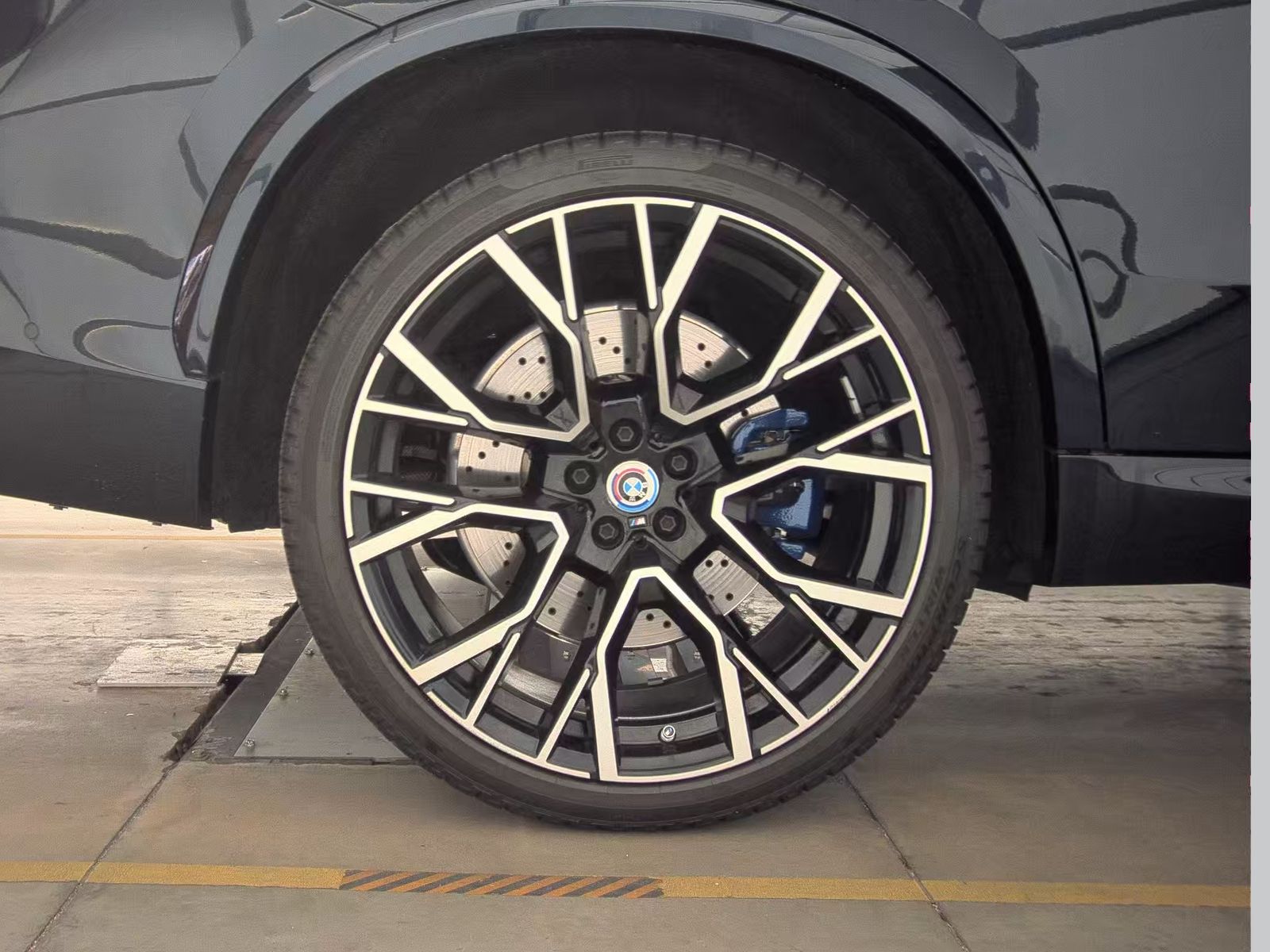 2022 BMW X5 M Base AWD