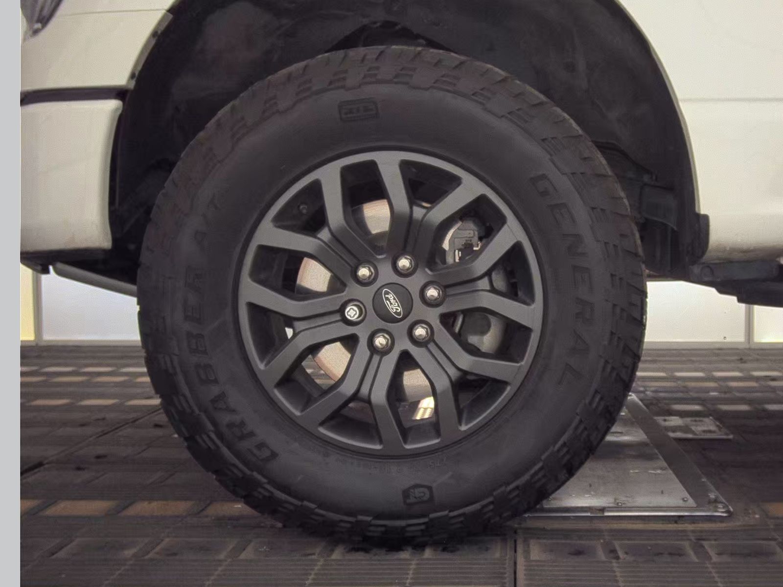 2023 Ford F-150 Tremor AWD