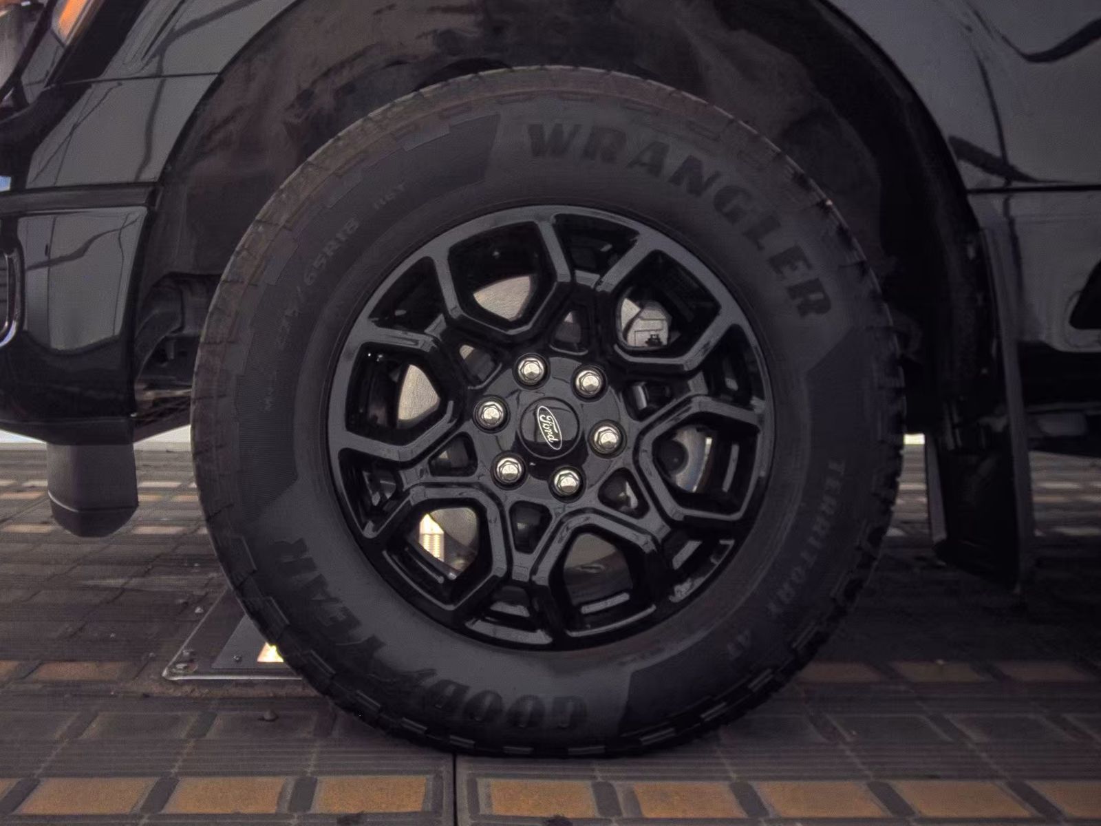 2024 Ford F-150 Hybrid XLT AWD