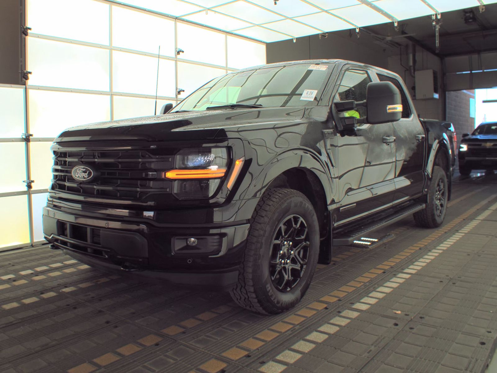 2024 Ford F-150 Hybrid XLT AWD