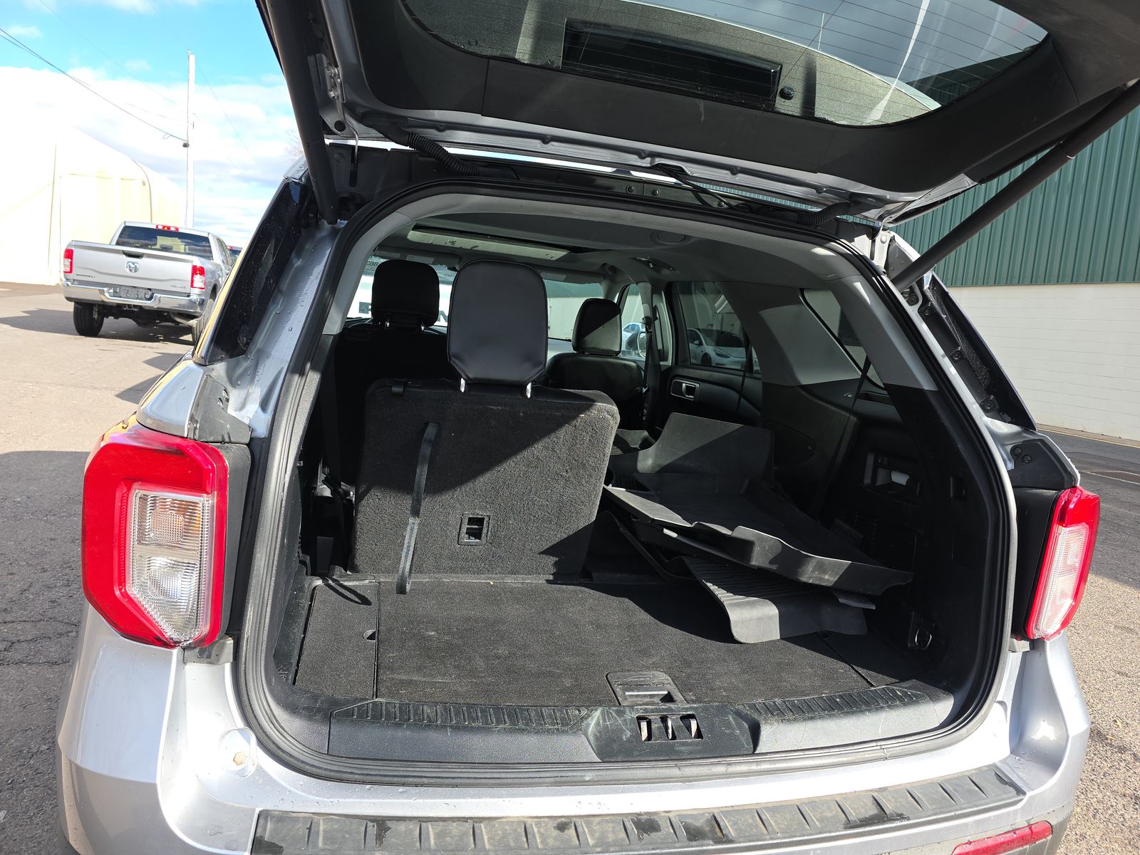 2022 Ford Explorer XLT AWD