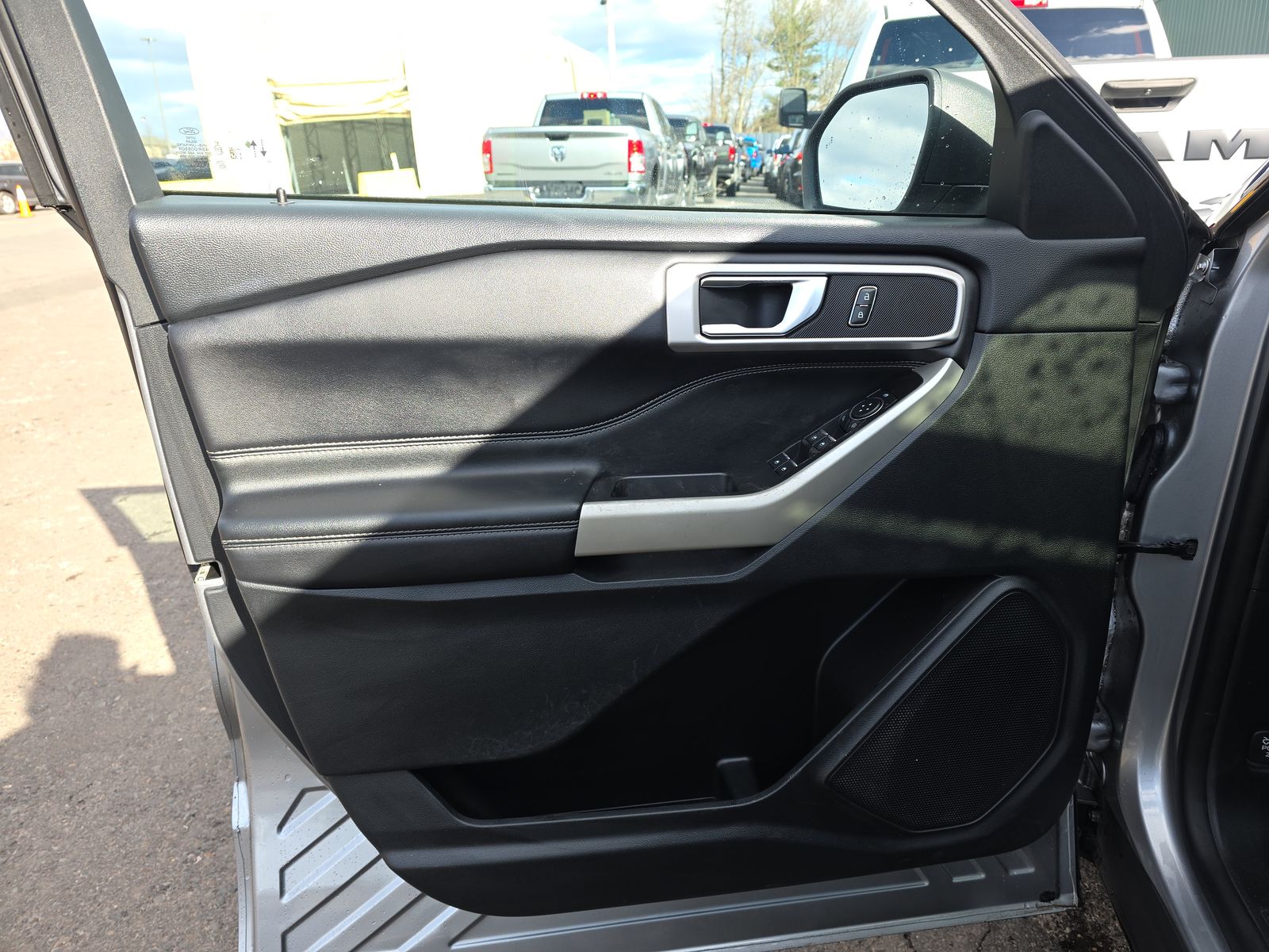 2022 Ford Explorer XLT AWD