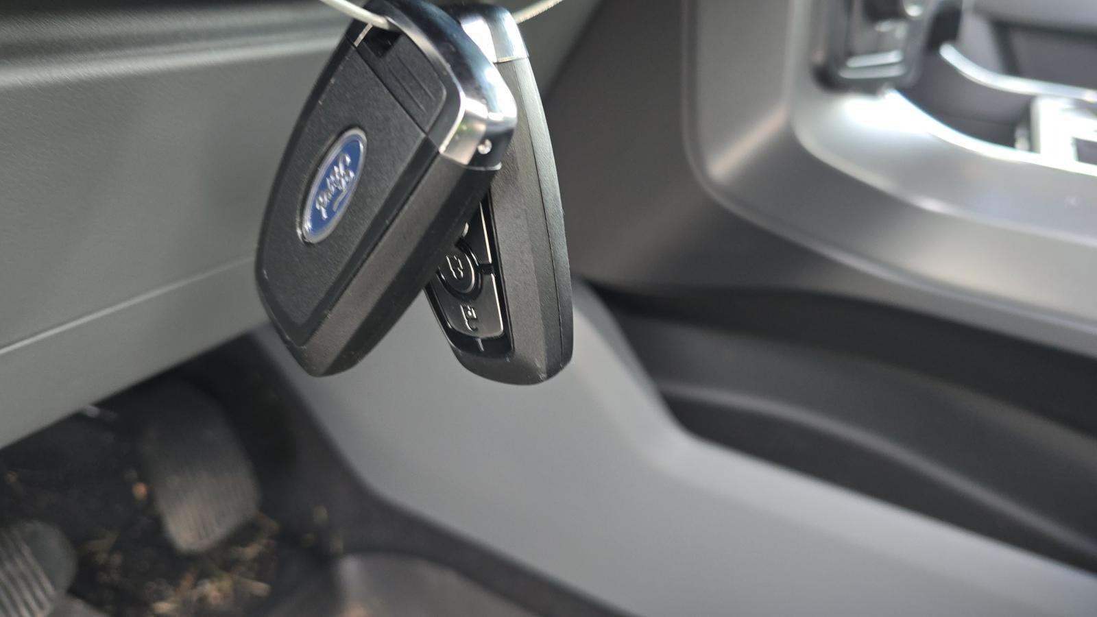 2025 Ford F-150 Hybrid XLT AWD