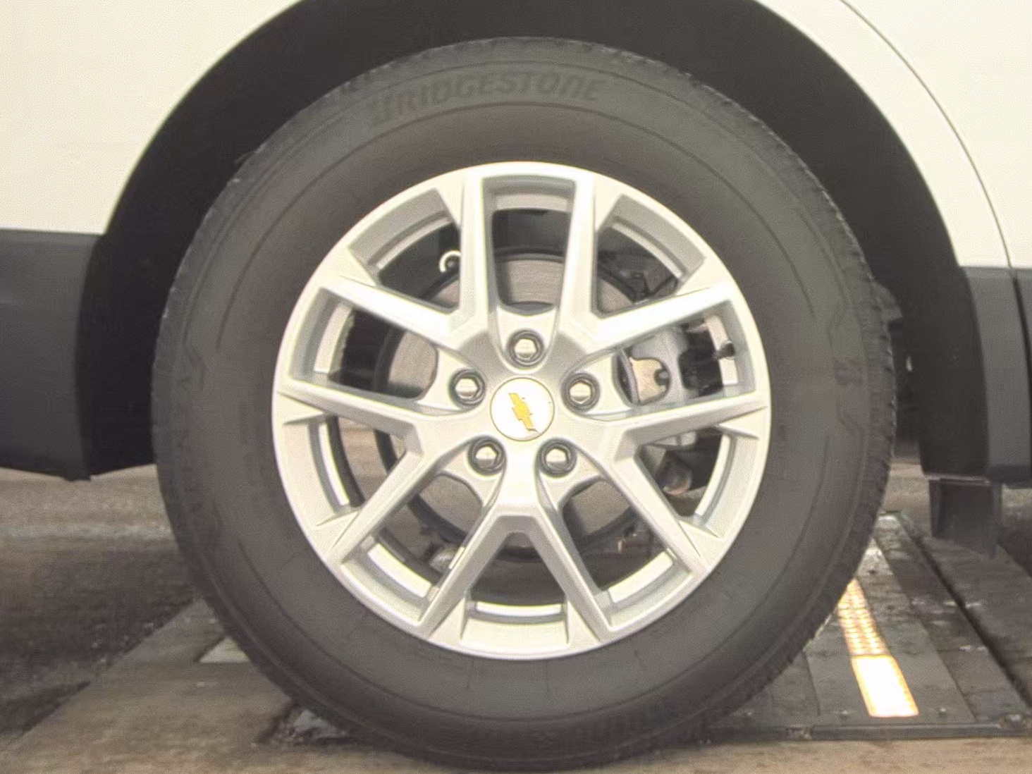 2024 Chevrolet Equinox LS AWD