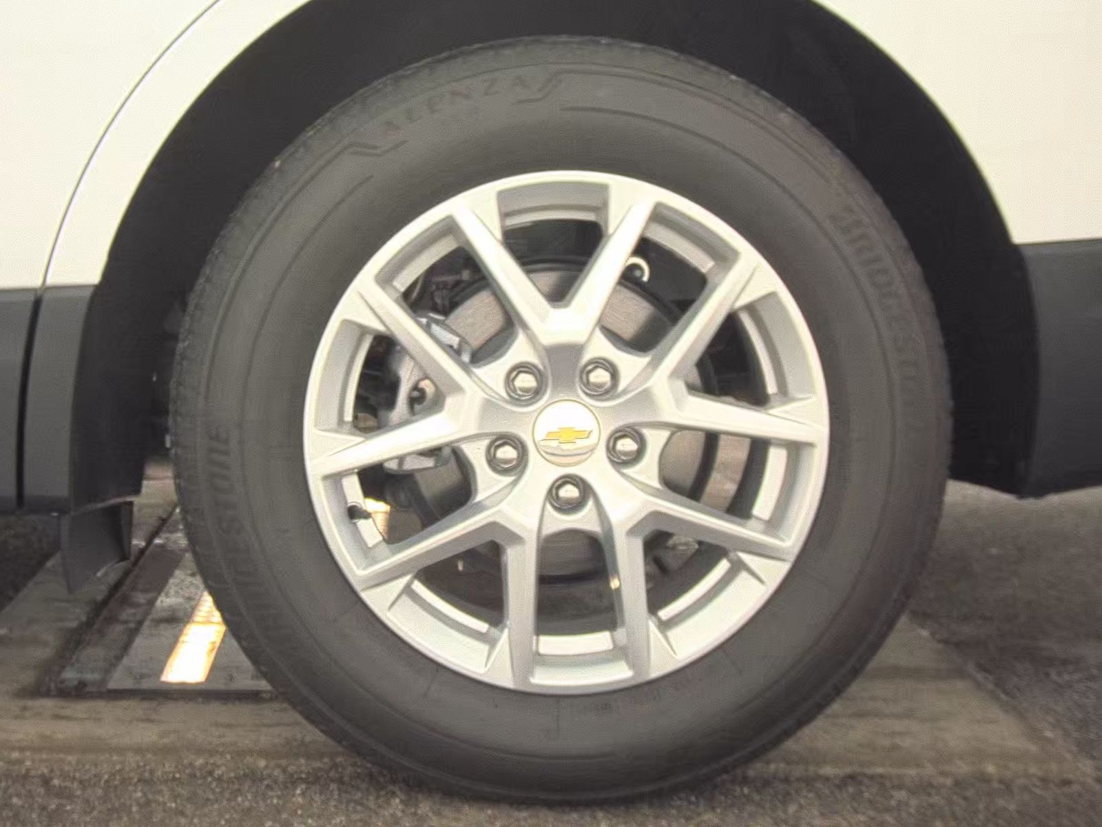 2024 Chevrolet Equinox LS AWD