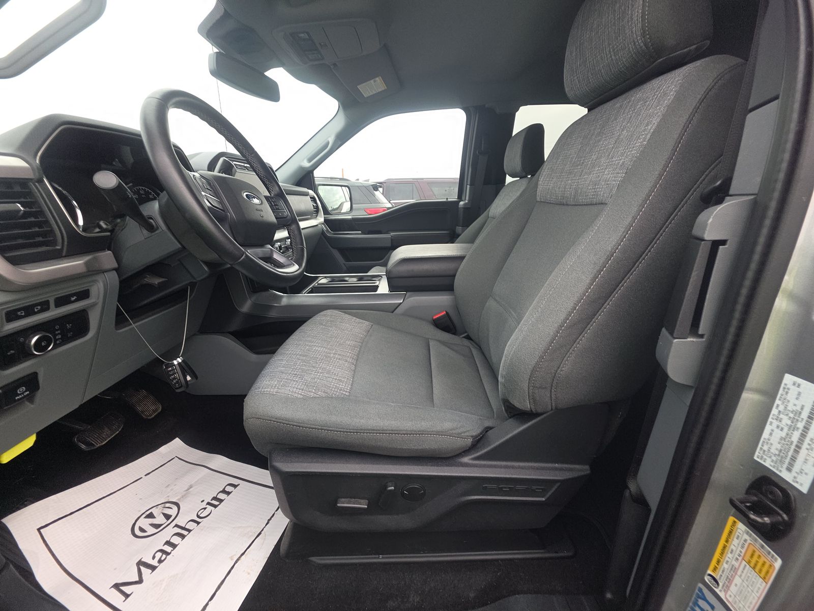 2023 Ford F-150 XLT AWD