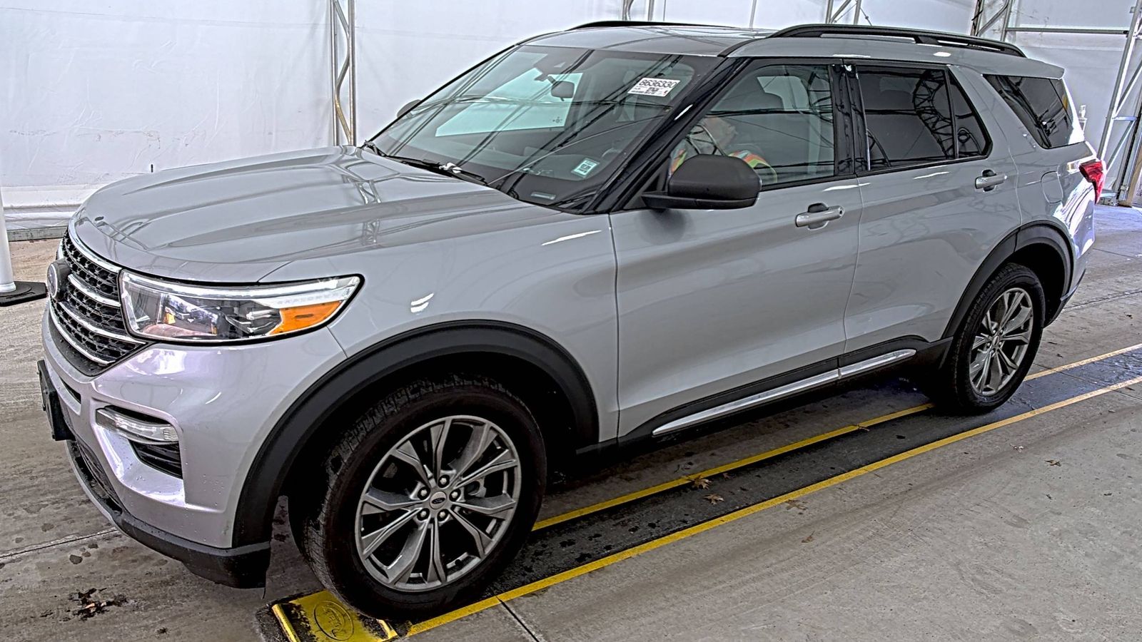 2022 Ford Explorer XLT AWD