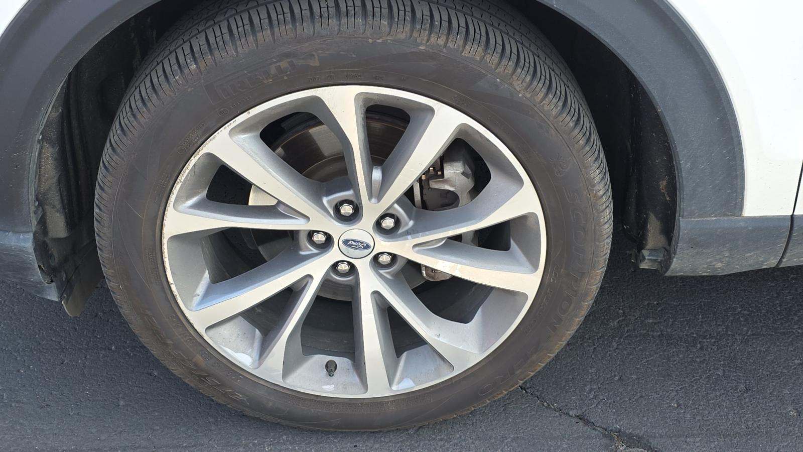 2025 Ford Explorer Platinum RWD