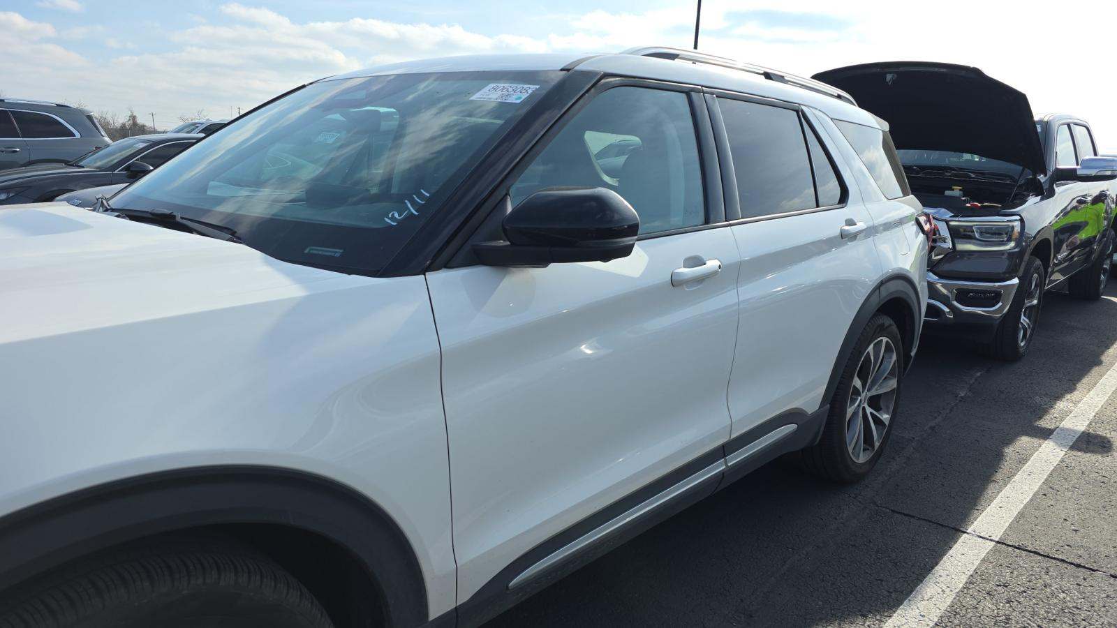 2025 Ford Explorer Platinum RWD