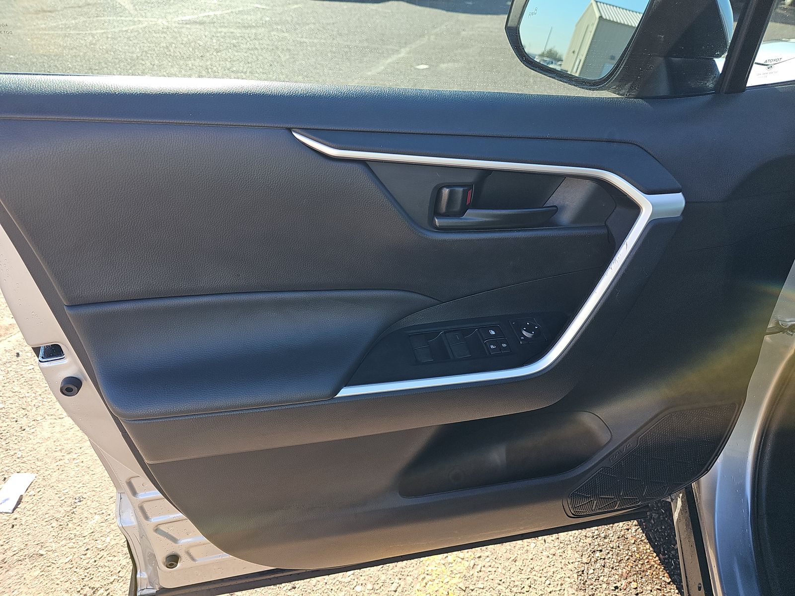 2024 Toyota RAV4 Hybrid LE AWD