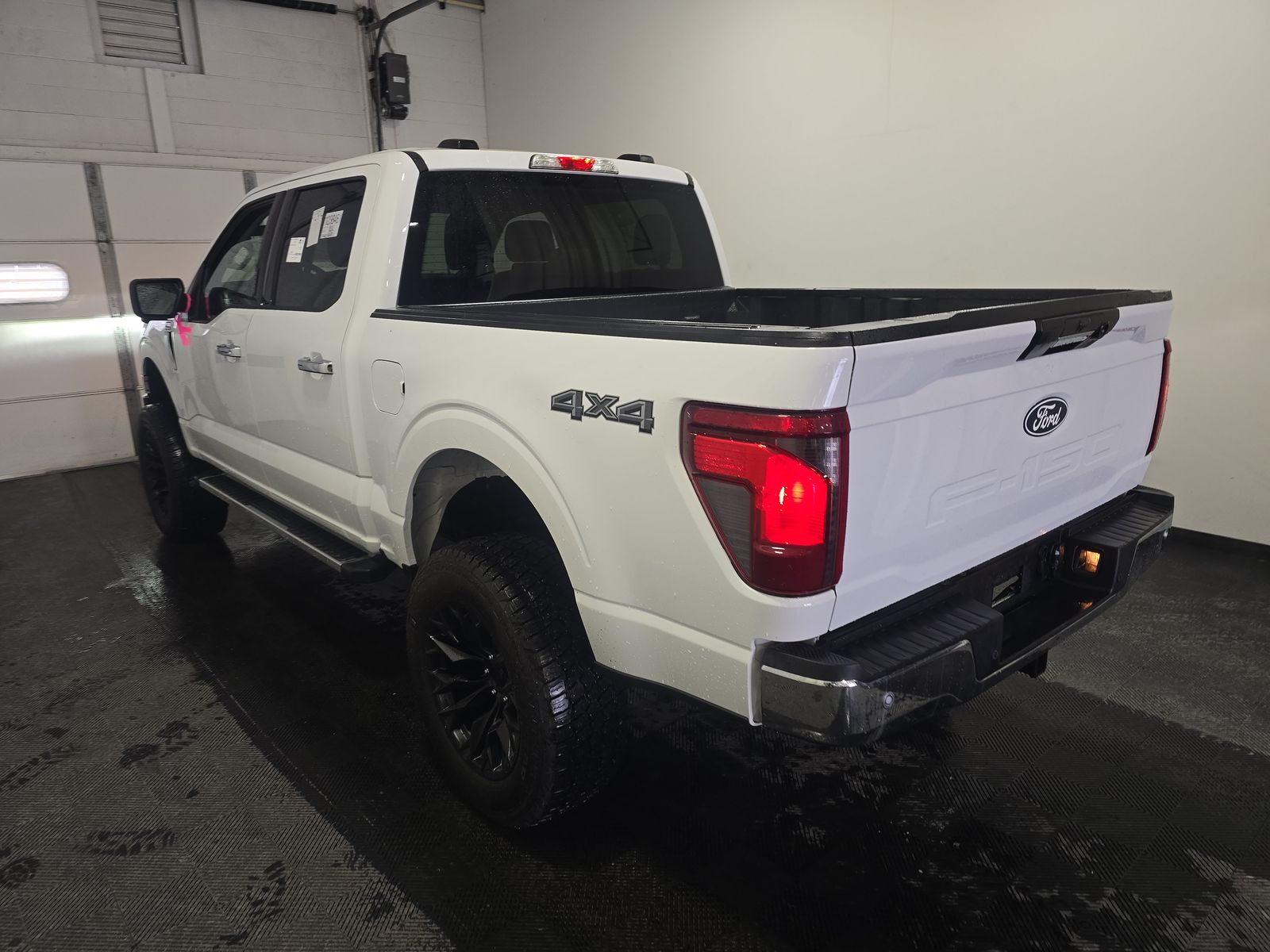 2024 Ford F-150 XLT AWD