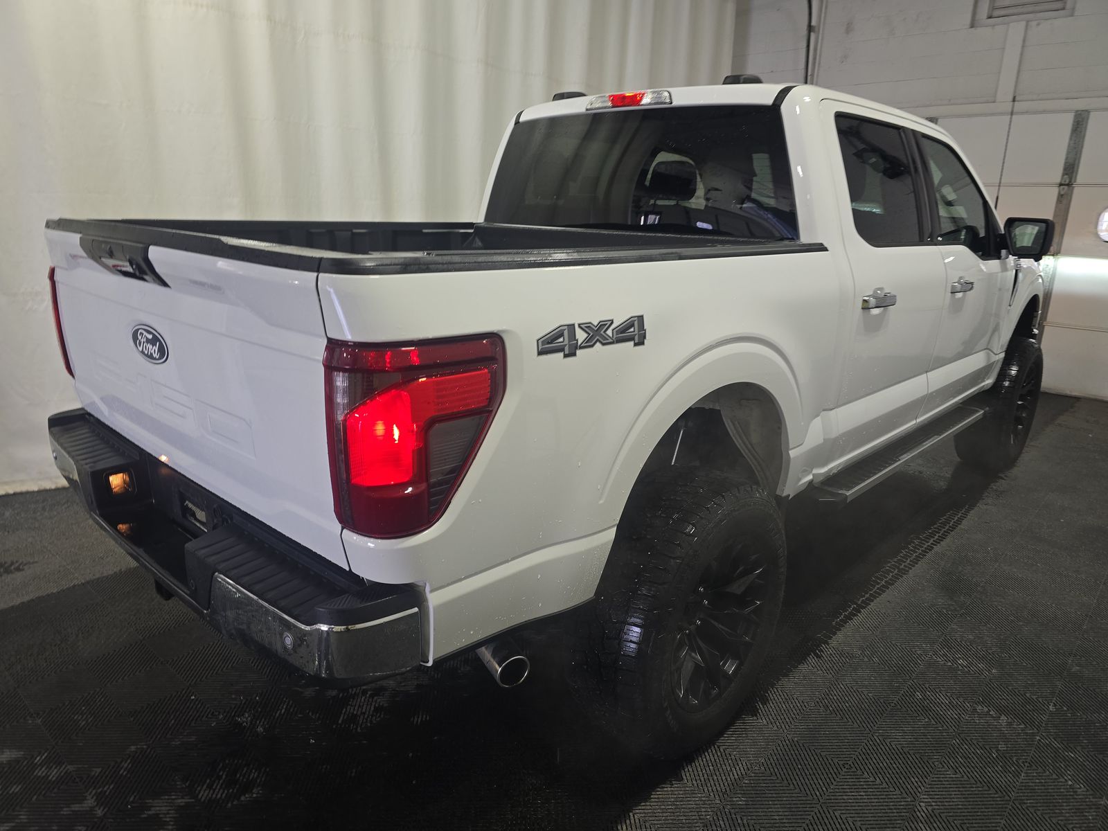 2024 Ford F-150 XLT AWD