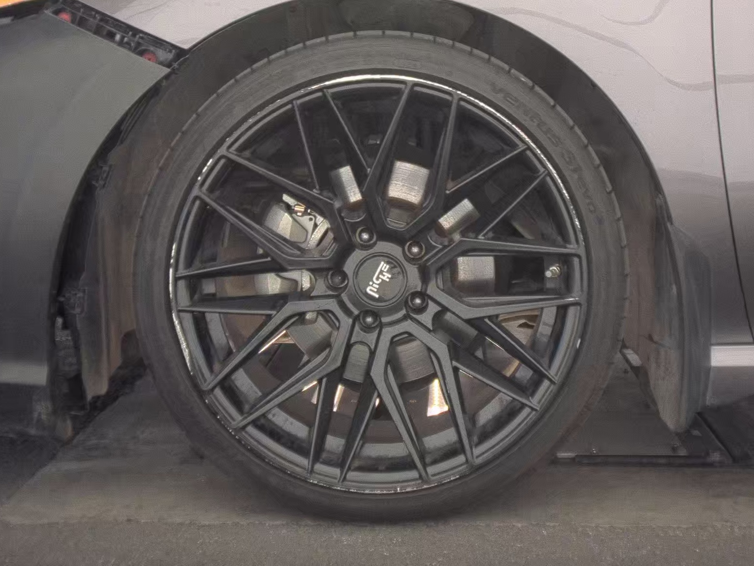 2019 Toyota Camry XSE FWD