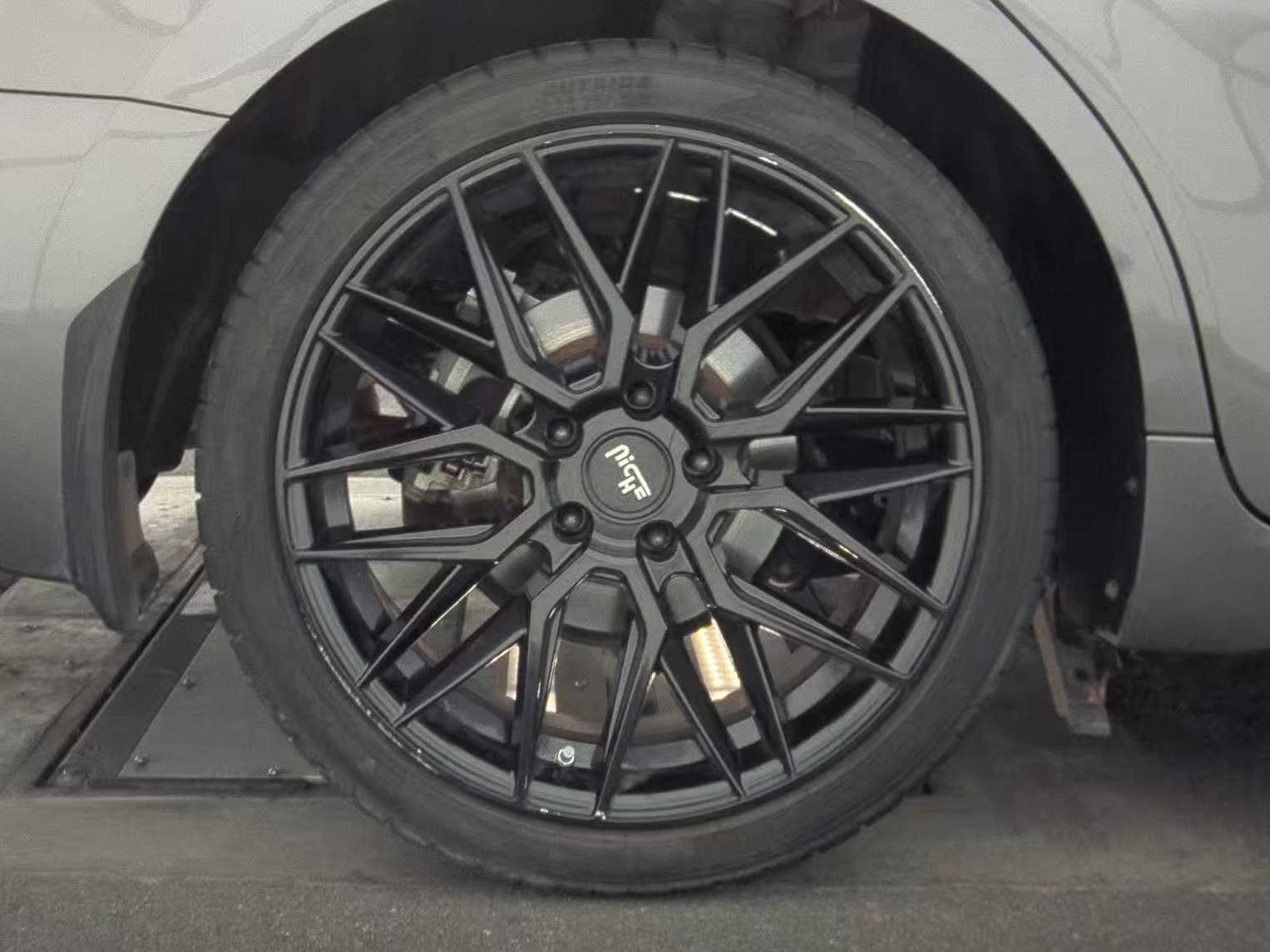 2019 Toyota Camry XSE FWD