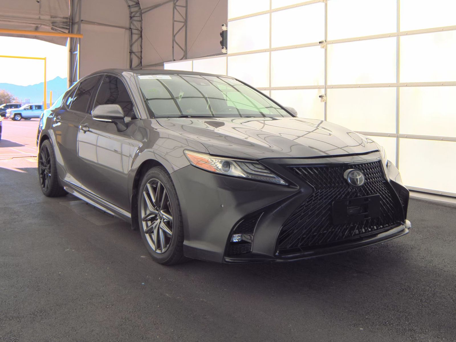 2019 Toyota Camry XSE FWD