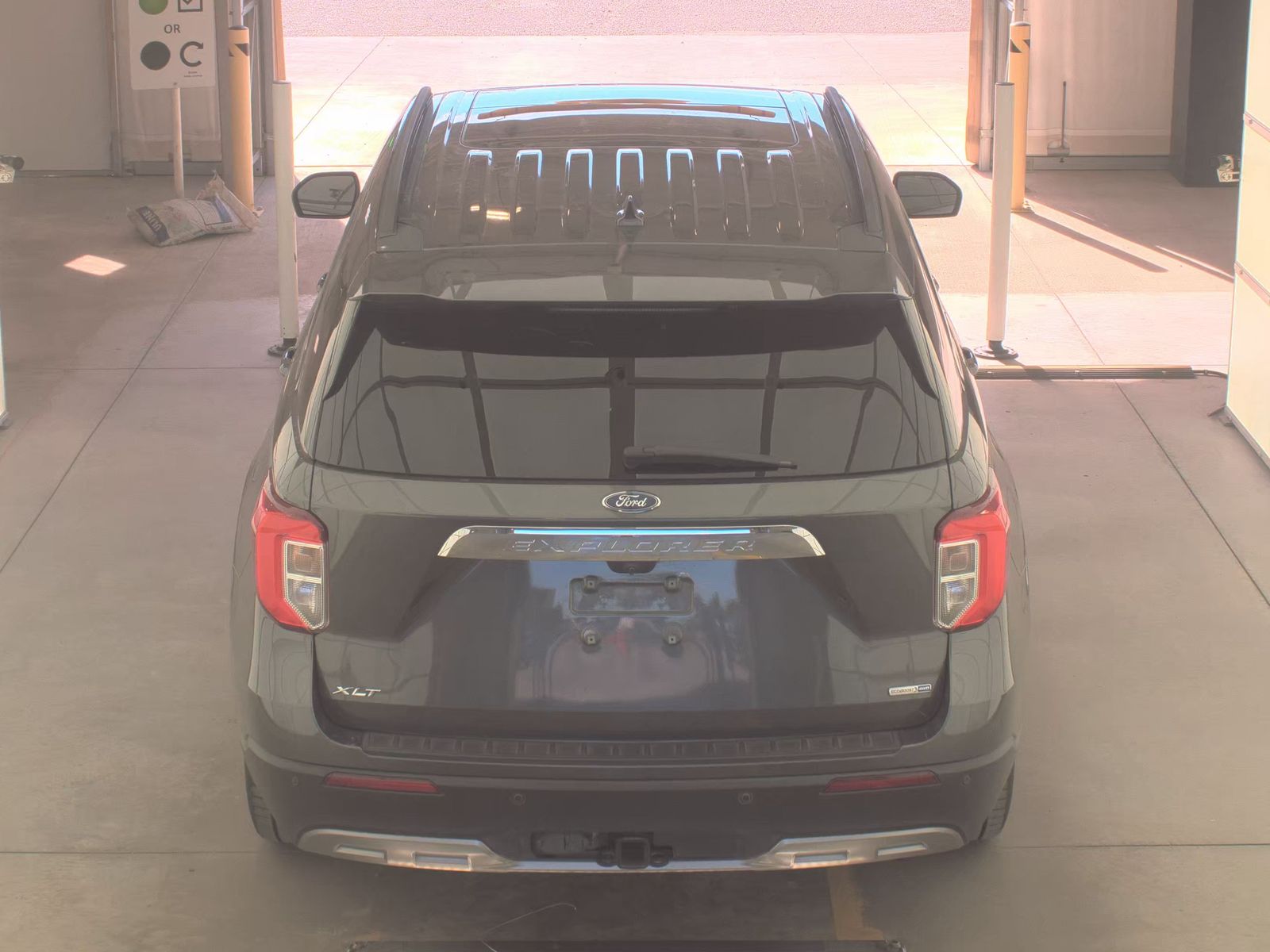 2020 Ford Explorer XLT AWD