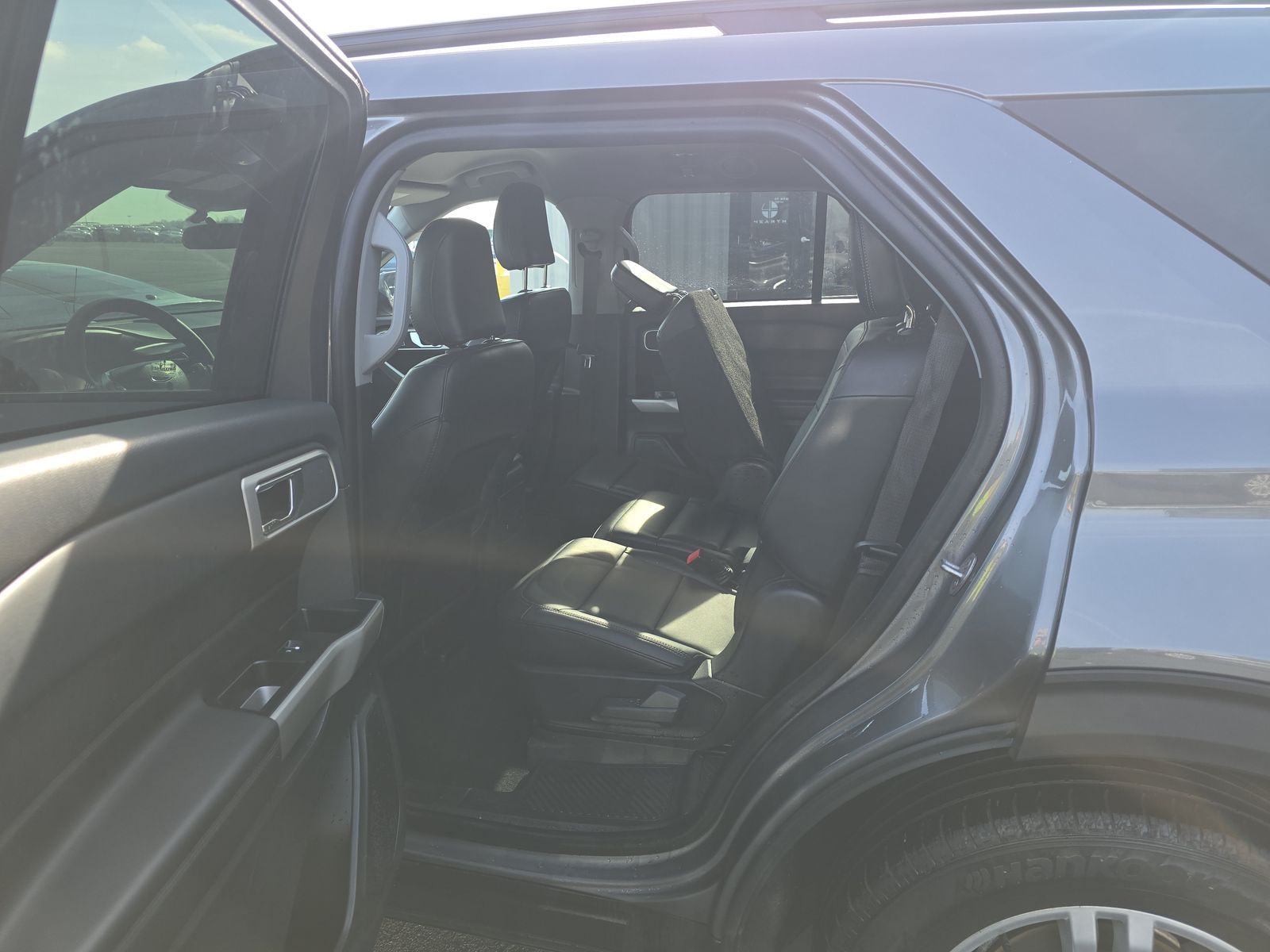 2023 Ford Explorer XLT AWD