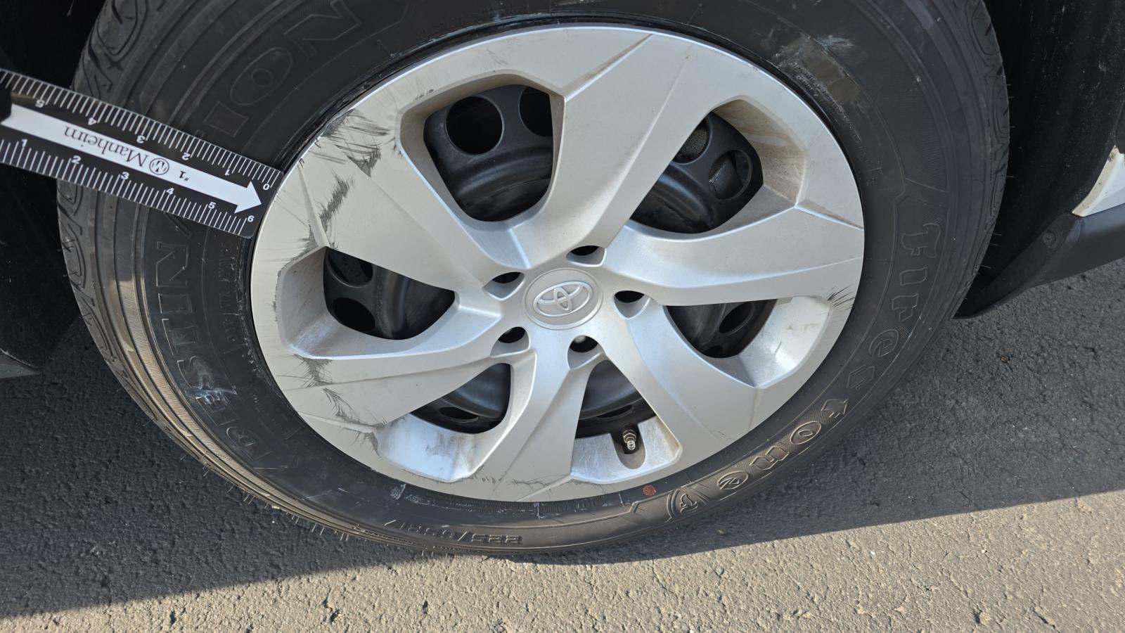 2024 Toyota RAV4 LE AWD