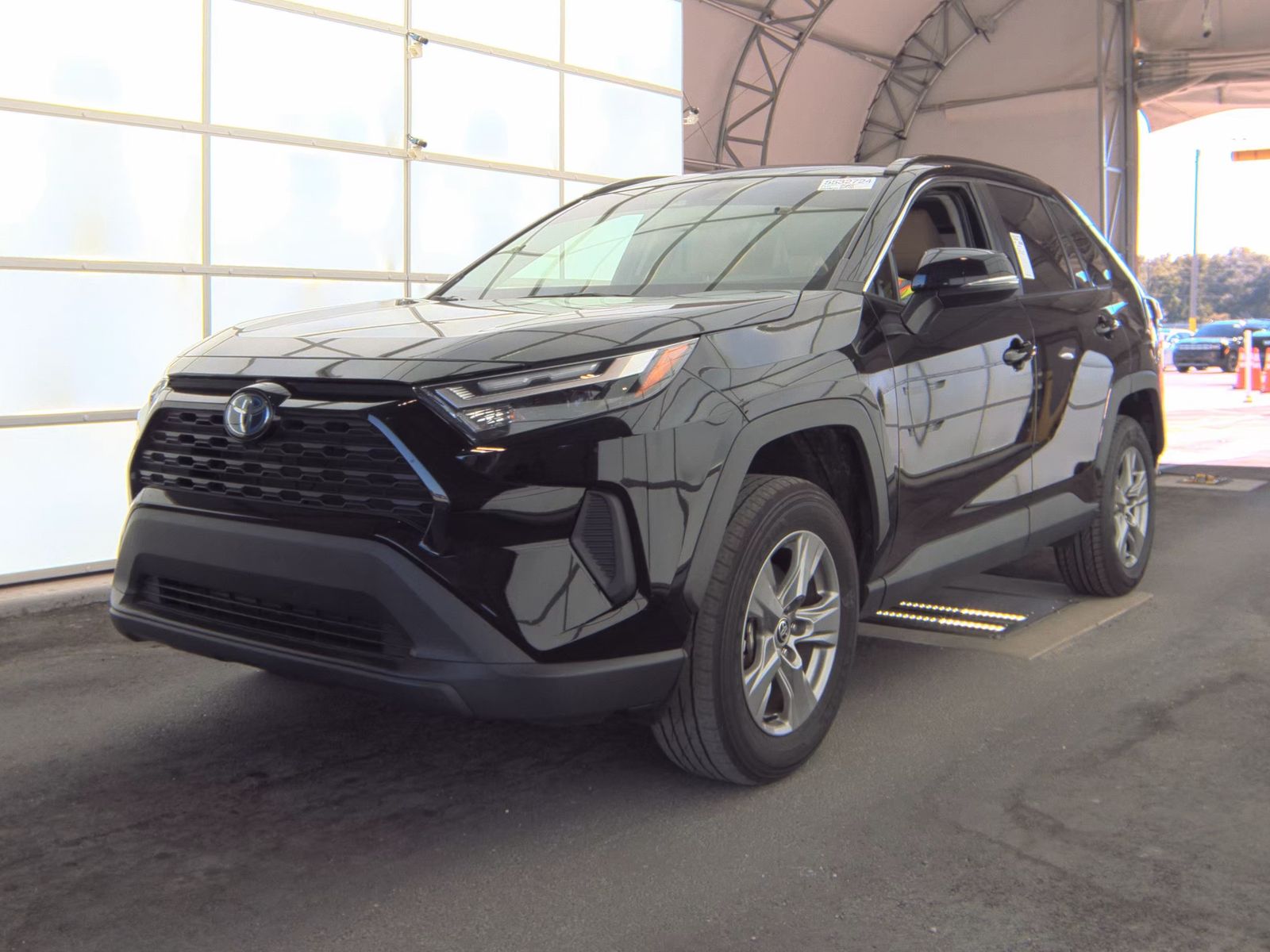 2024 Toyota RAV4 Hybrid XLE AWD