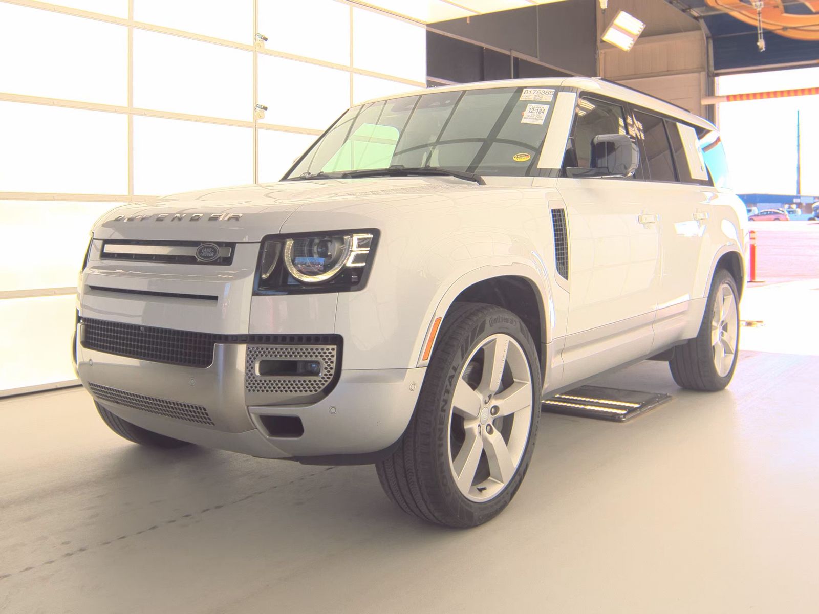 2023 Land Rover Defender 130 First Edition AWD