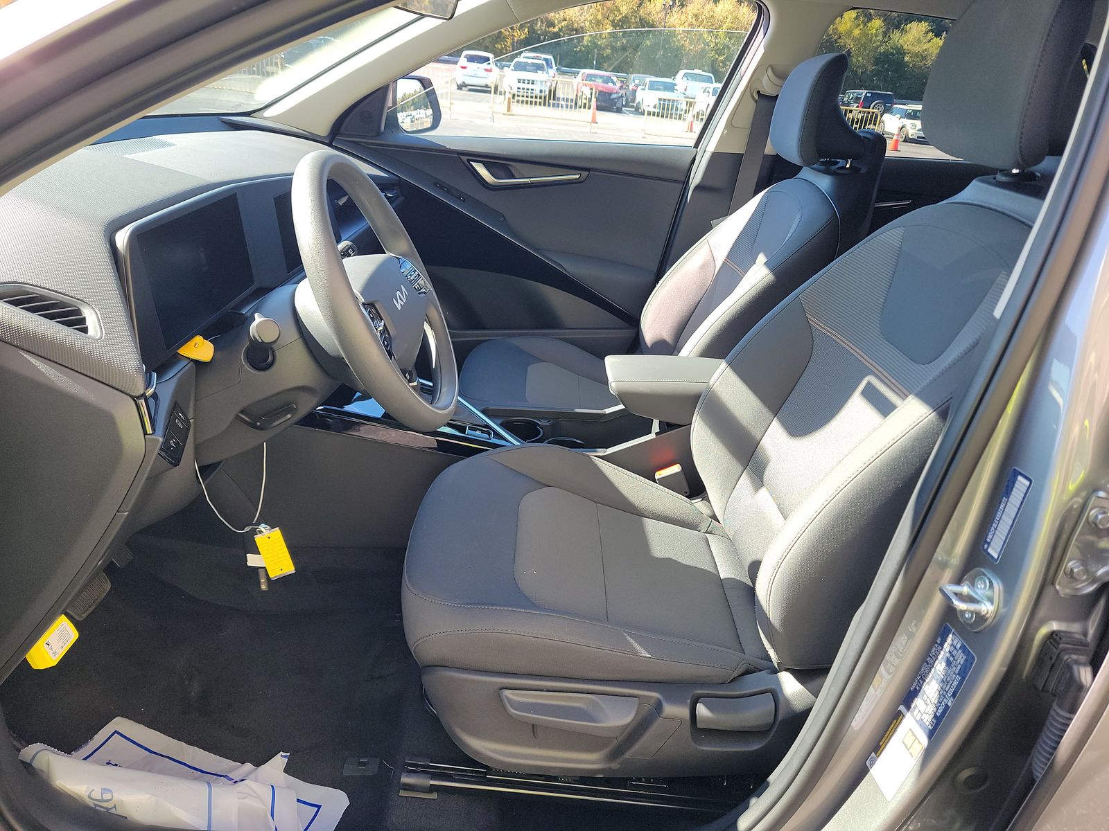 2025 Kia Niro LX FWD