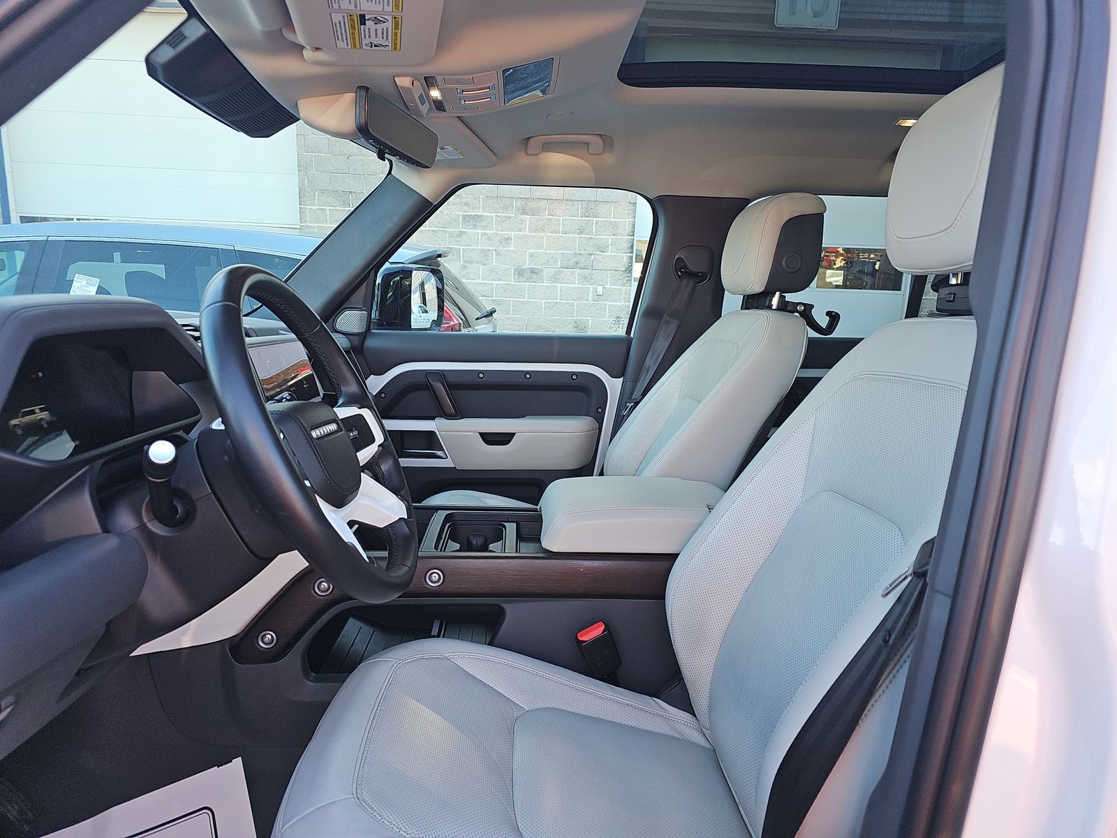 2023 Land Rover Defender 130 First Edition AWD