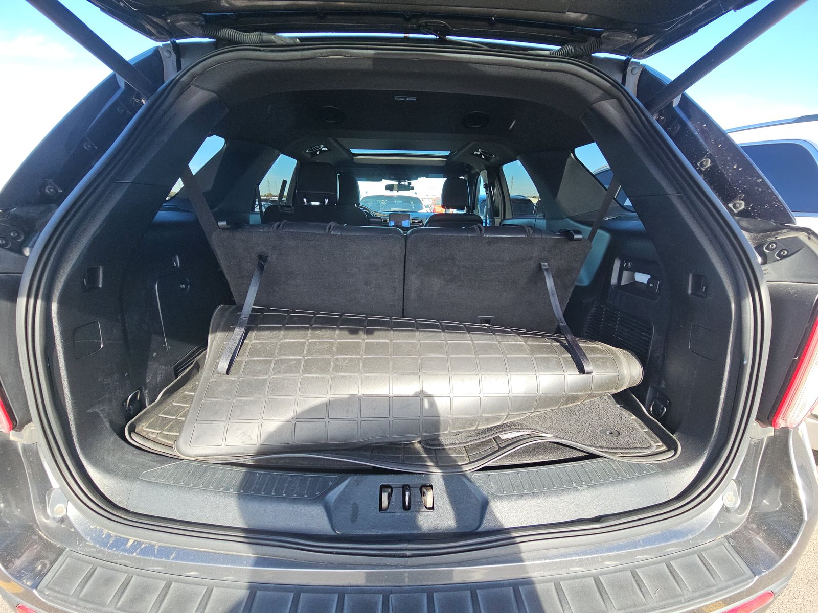 2020 Ford Explorer XLT AWD