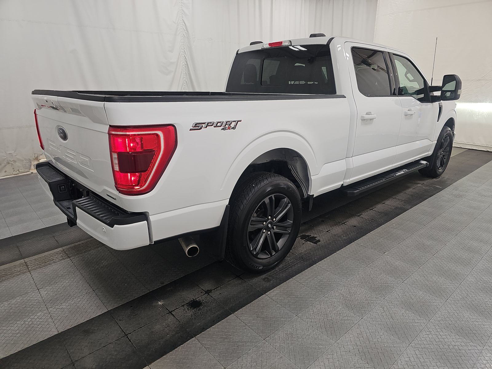 2023 Ford F-150 XLT AWD