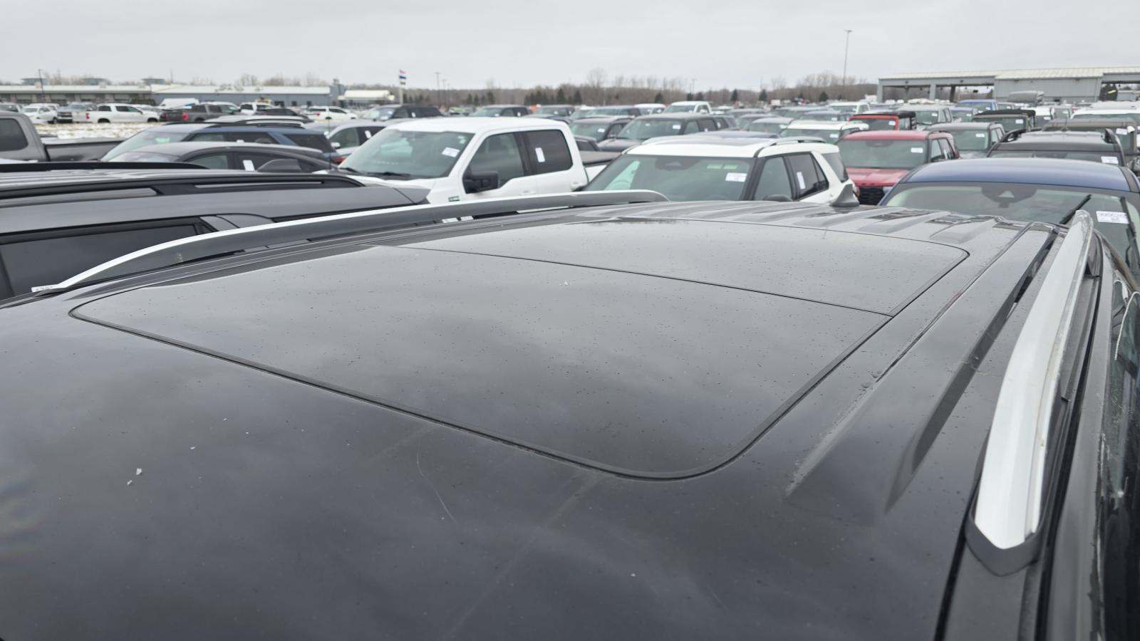 2023 Ford Explorer Platinum AWD